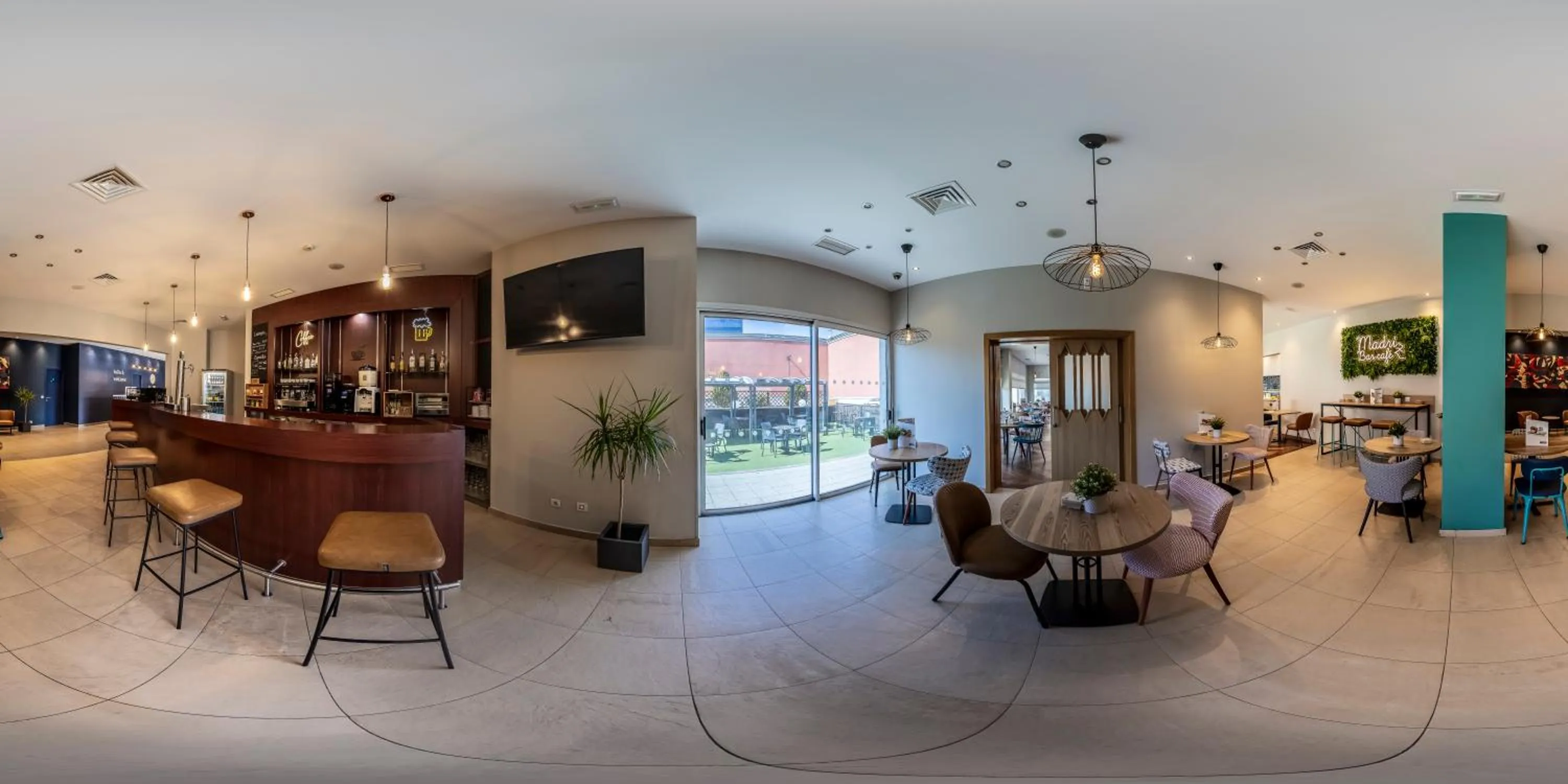 Travelodge Madrid Alcalá de Henares