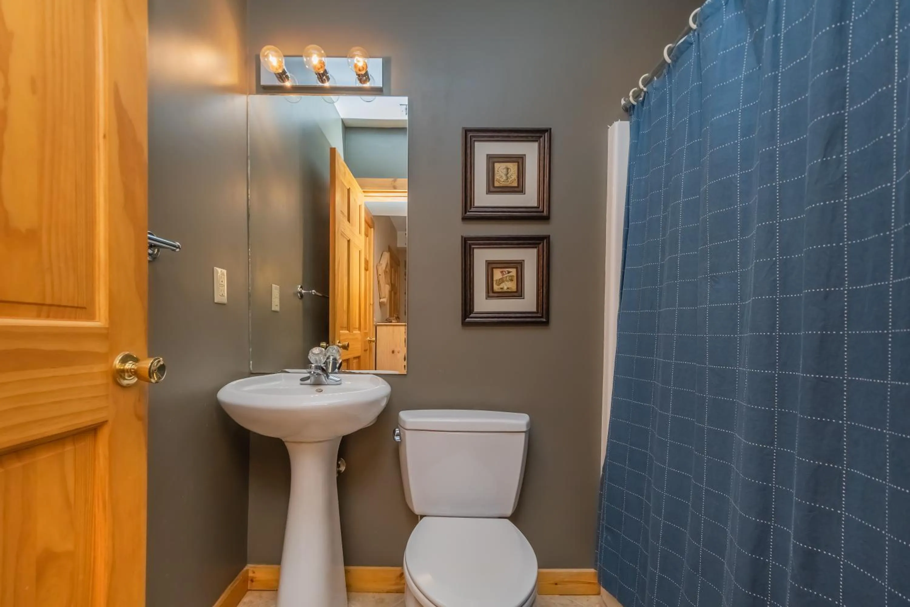 Property building in Mallard Landing