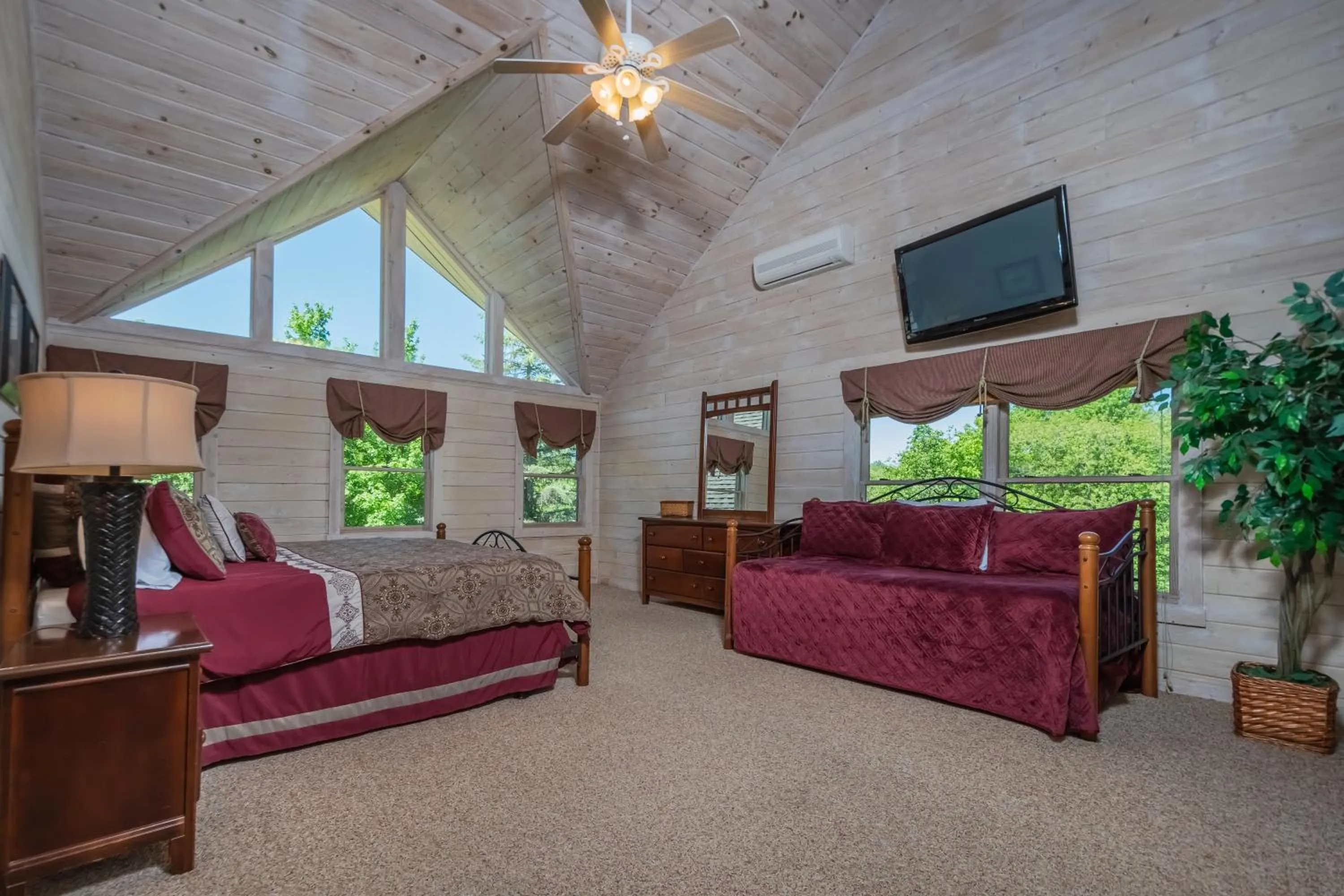 Property building in Mallard Landing