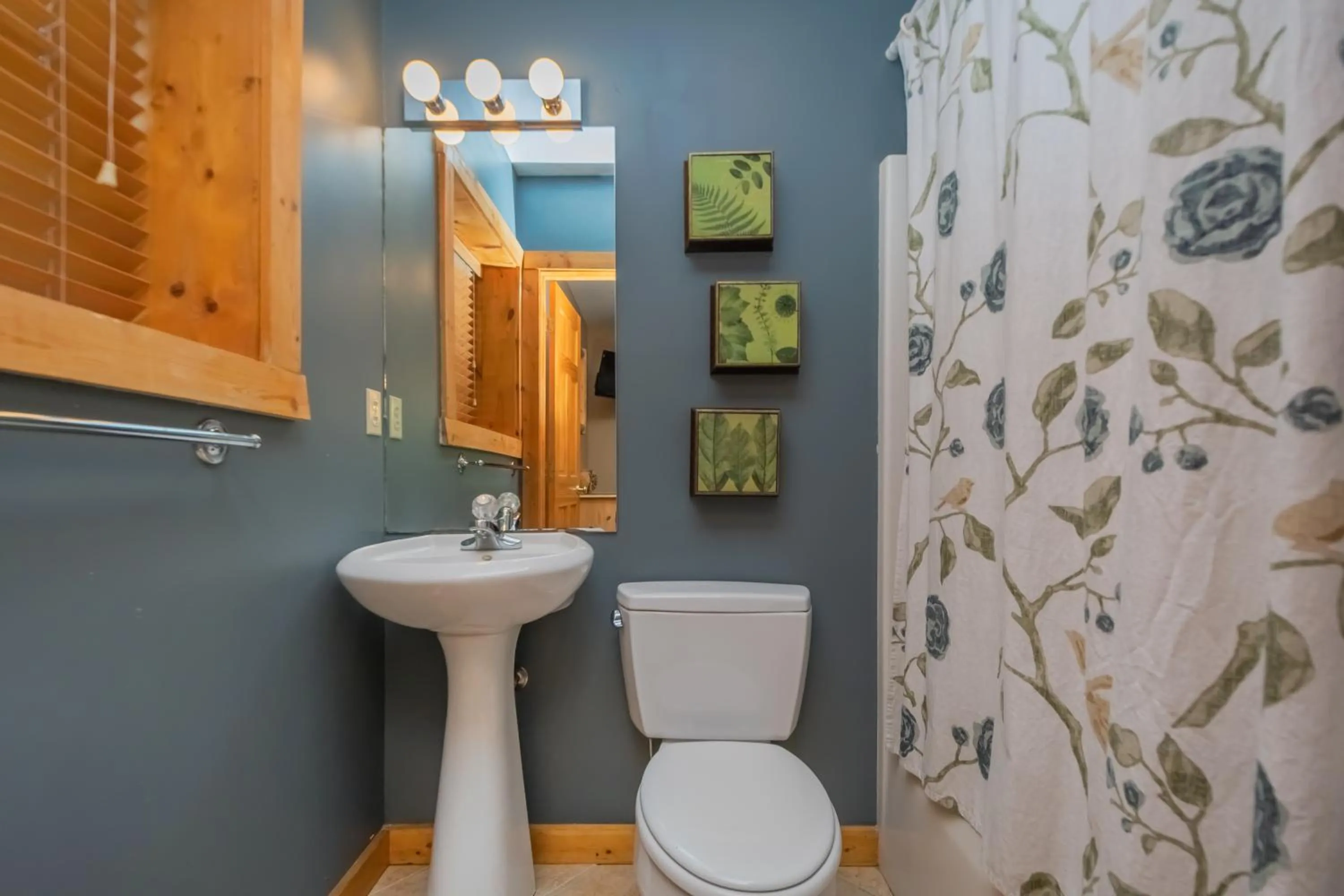 Property building in Mallard Landing