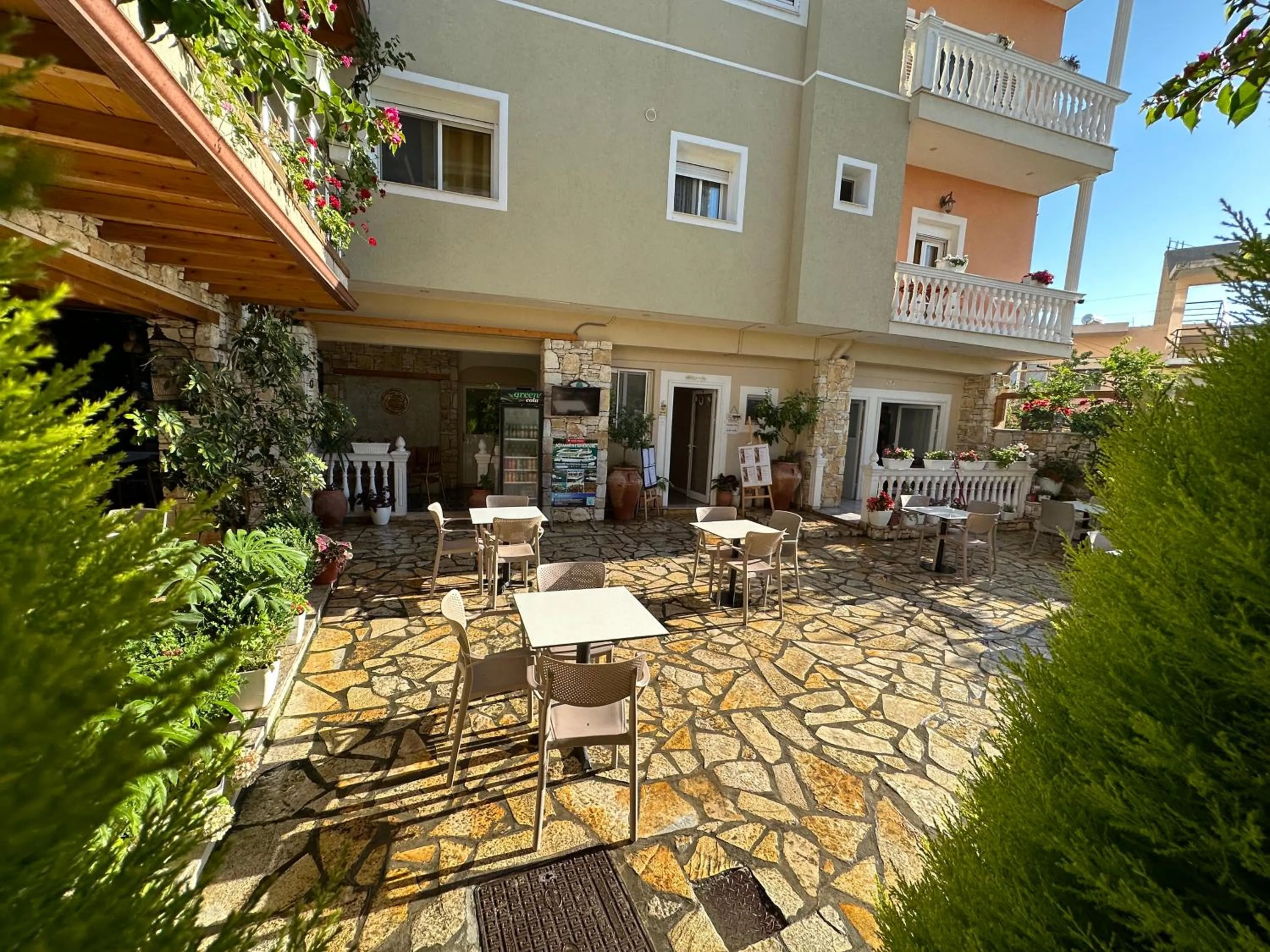 Property building in Vila Arial