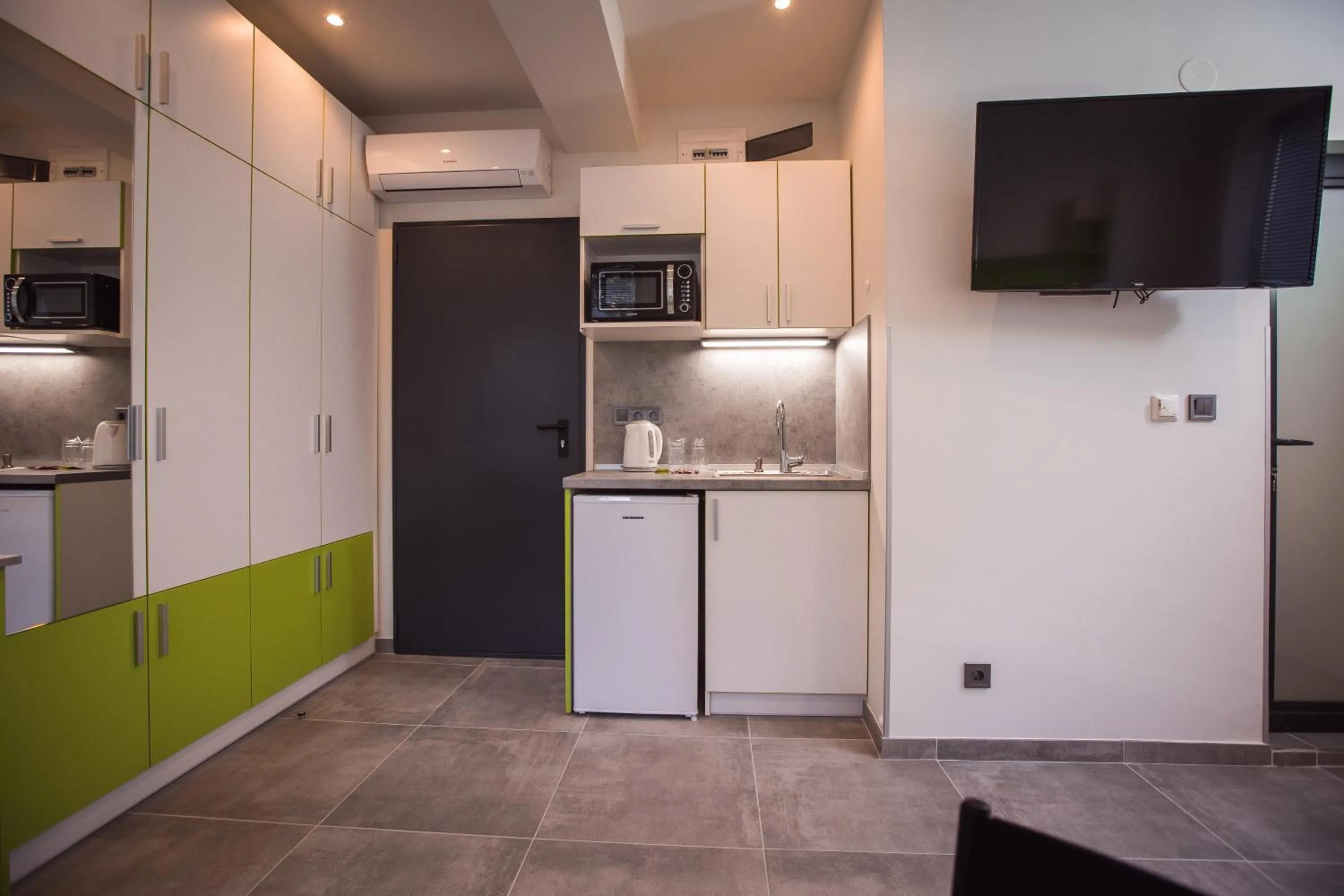 Kitchen or kitchenette in DORM BG pet-friendly Aparthotel