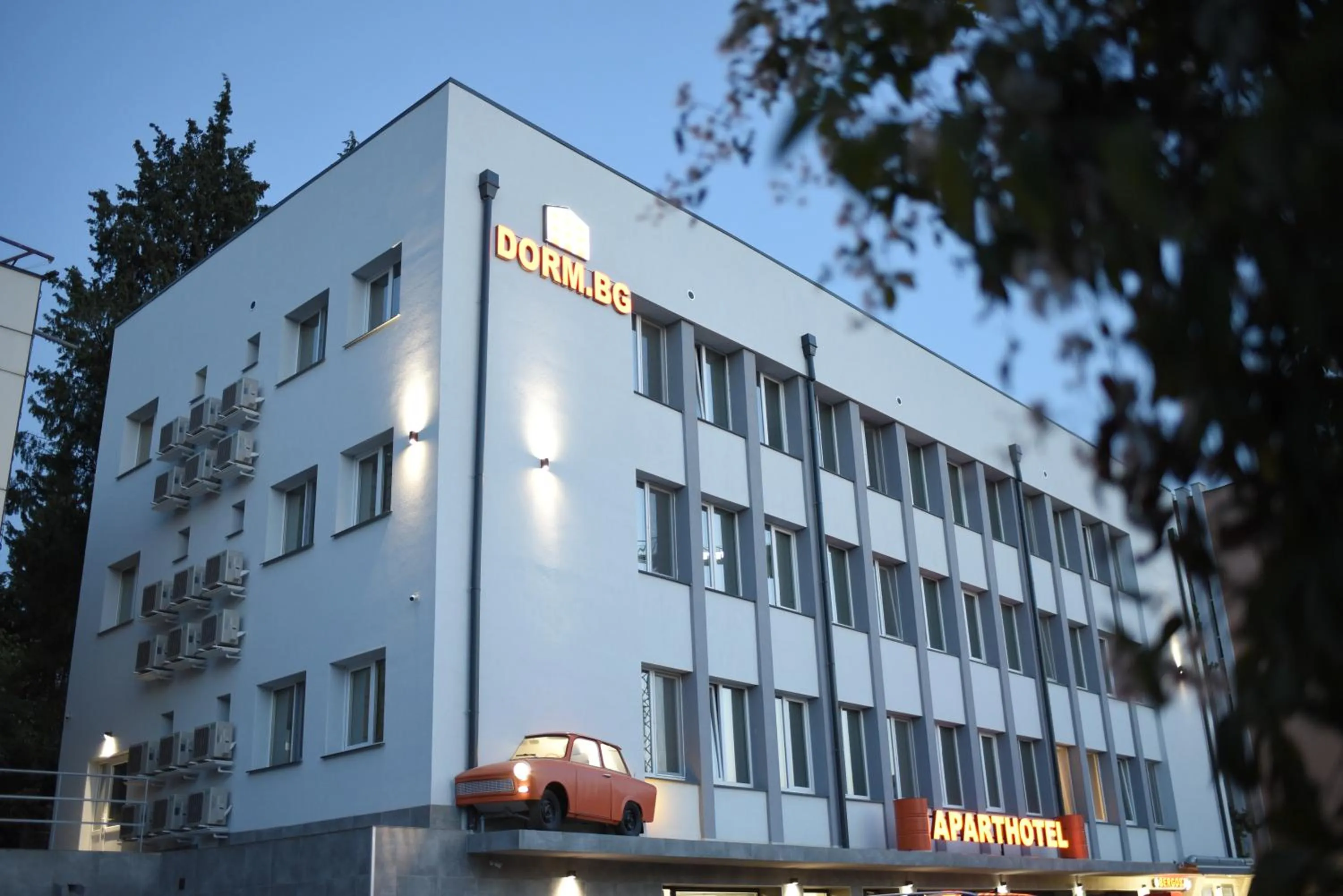 Property building in DORM BG pet-friendly Aparthotel