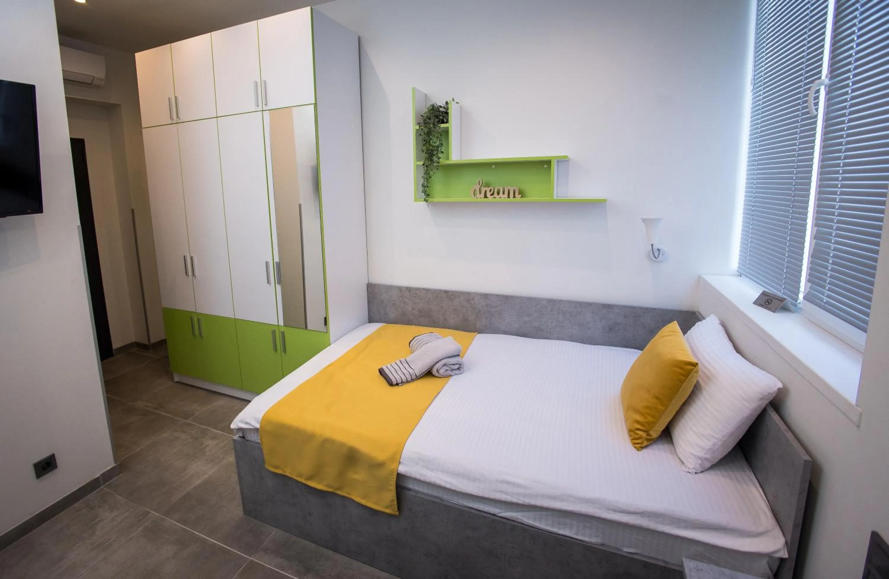 Photo of the whole room, Bed in DORM BG pet-friendly Aparthotel