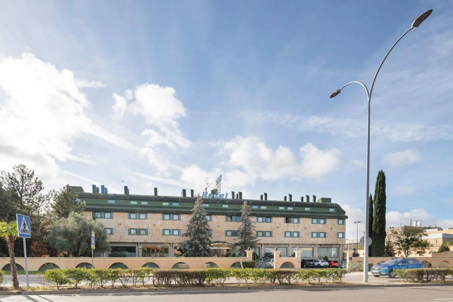 Property building in Hotel Alda Río Tormes