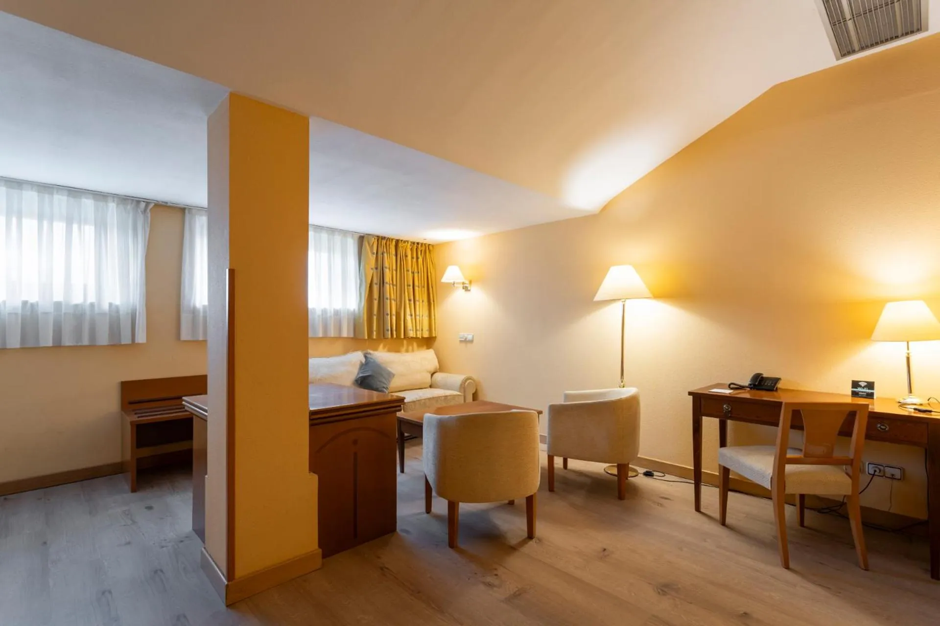 Living room in Hotel Alda Río Tormes