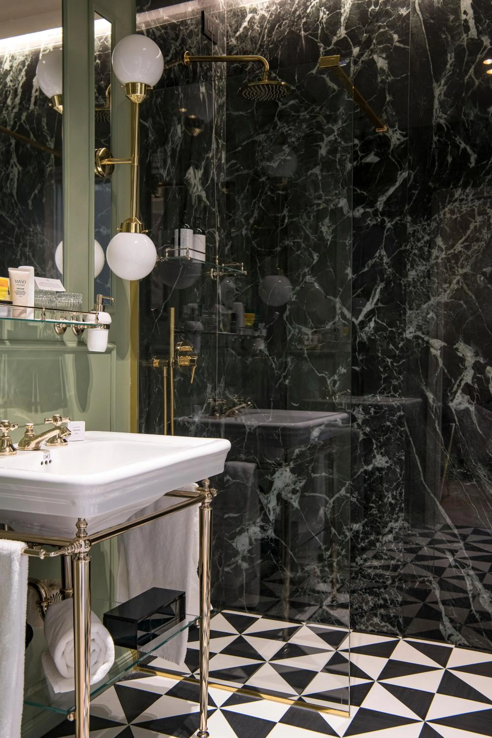 Bathroom in Hotel La Gemma