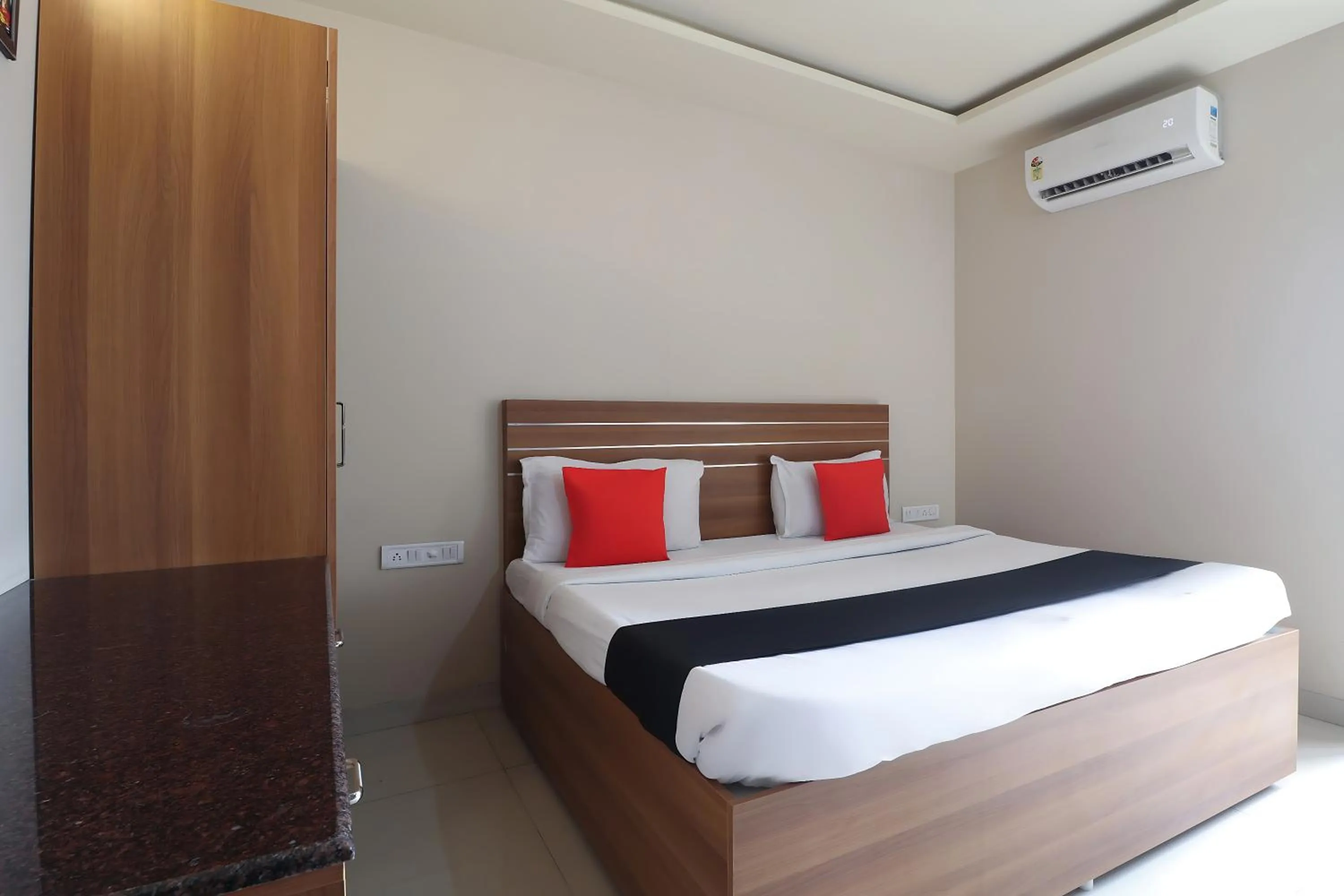 Bed in Hotel Gaurav Residency