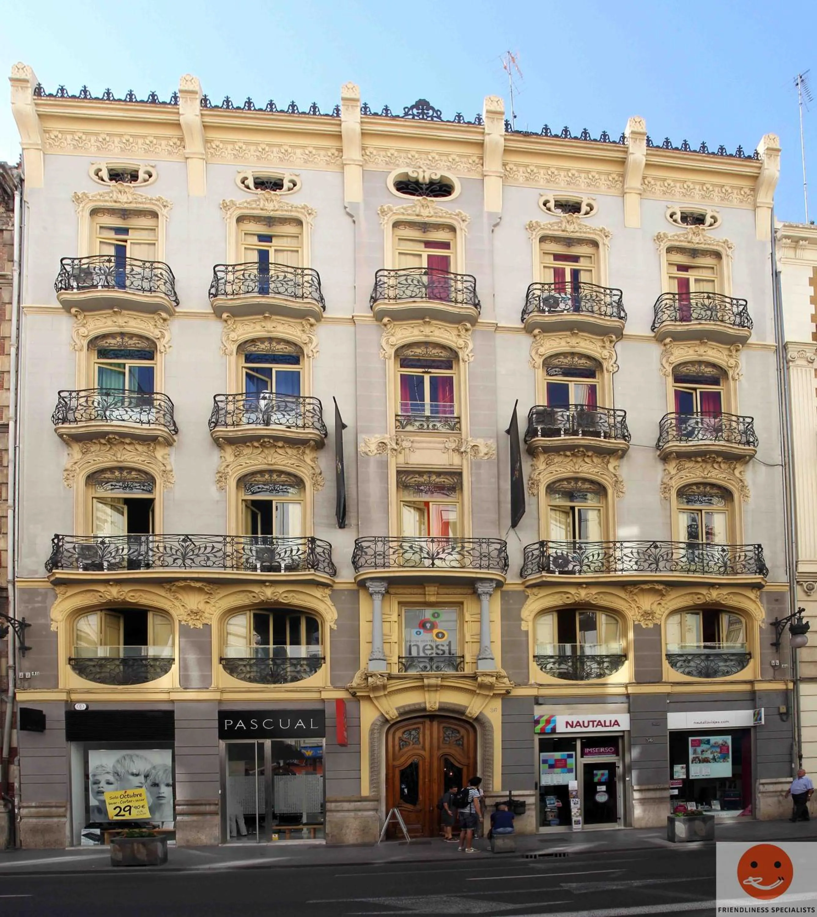 Facade/entrance in Red Nest Hostel