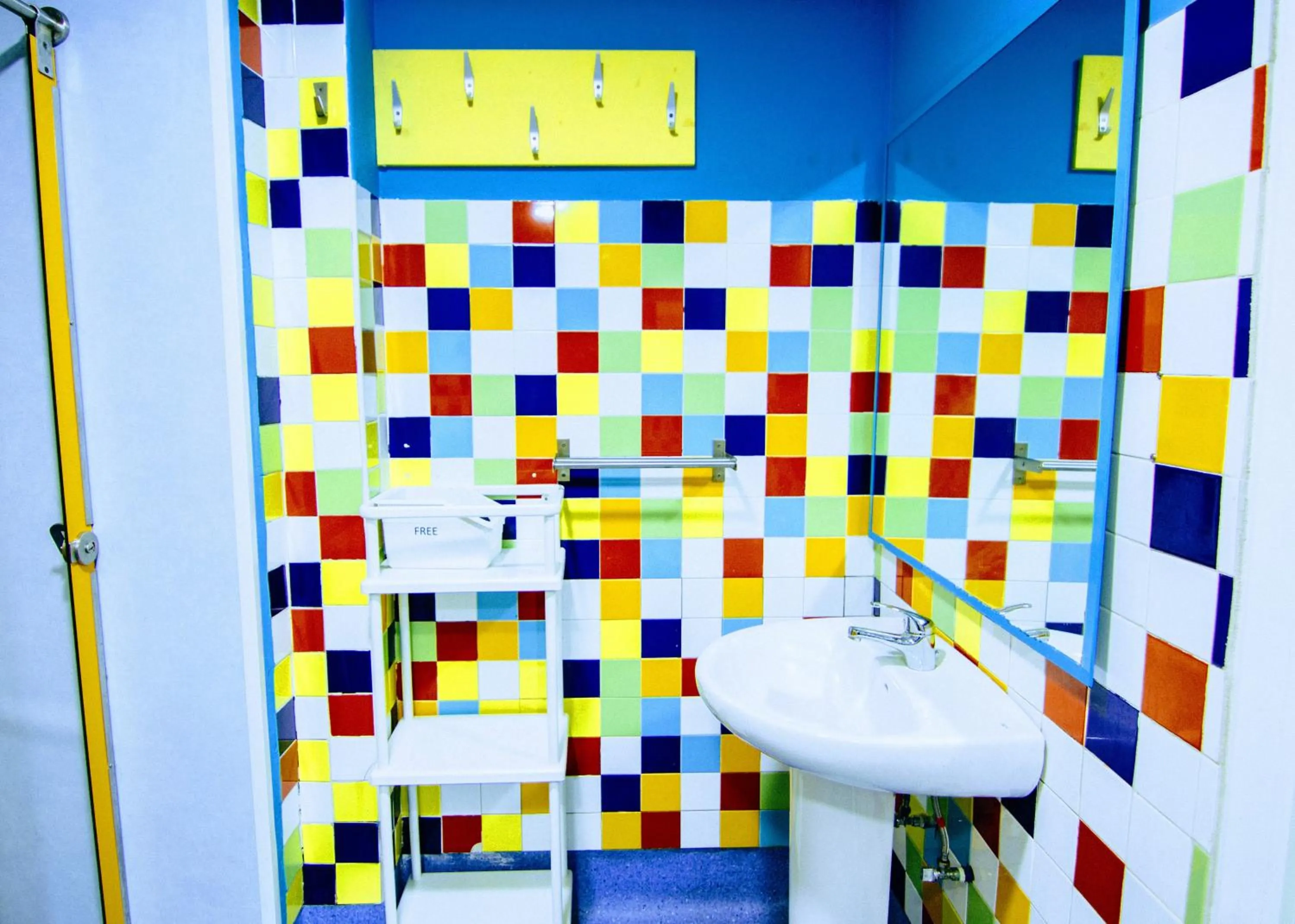 Bathroom in Red Nest Hostel