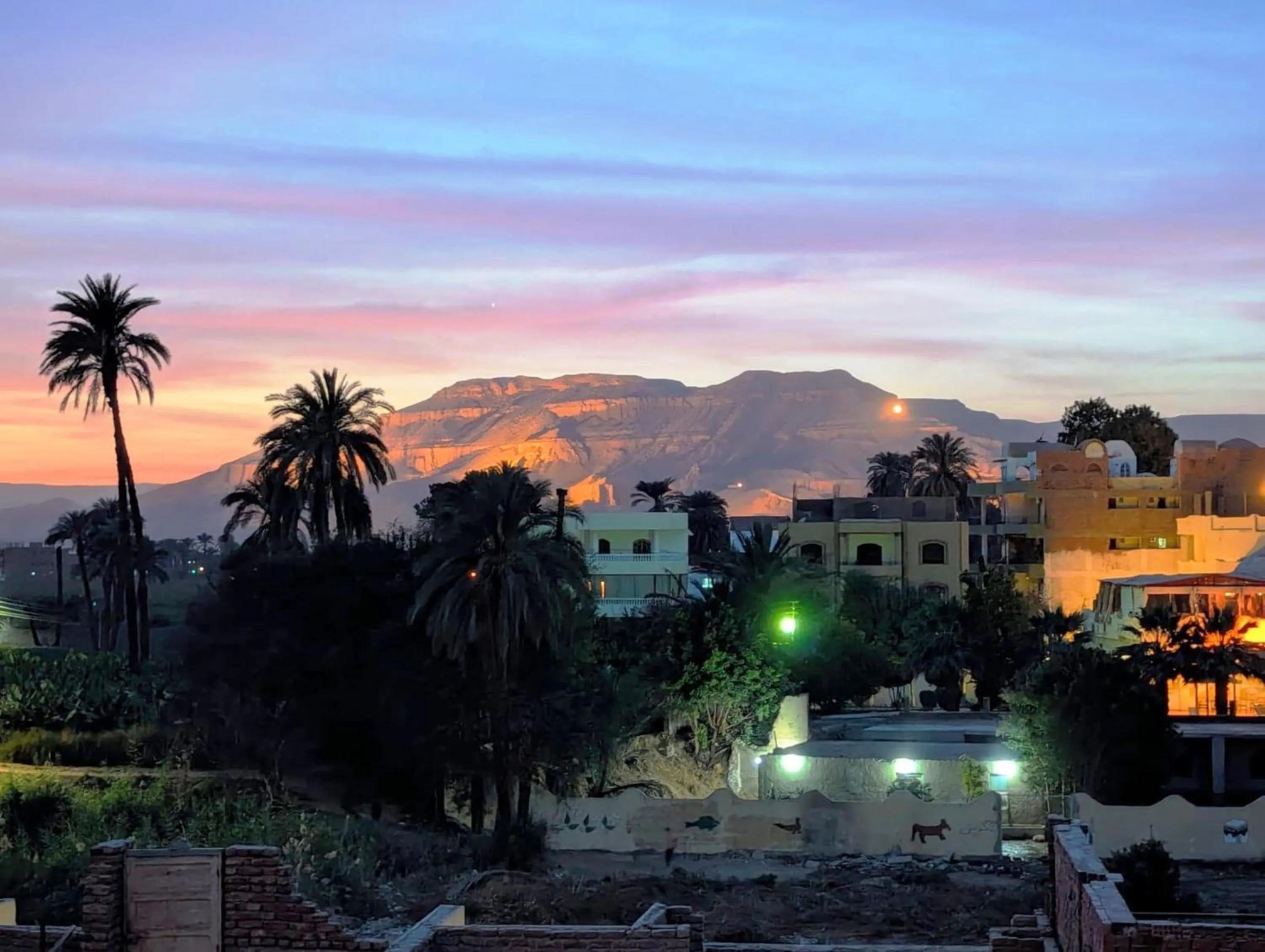 Mikhaila Guest House