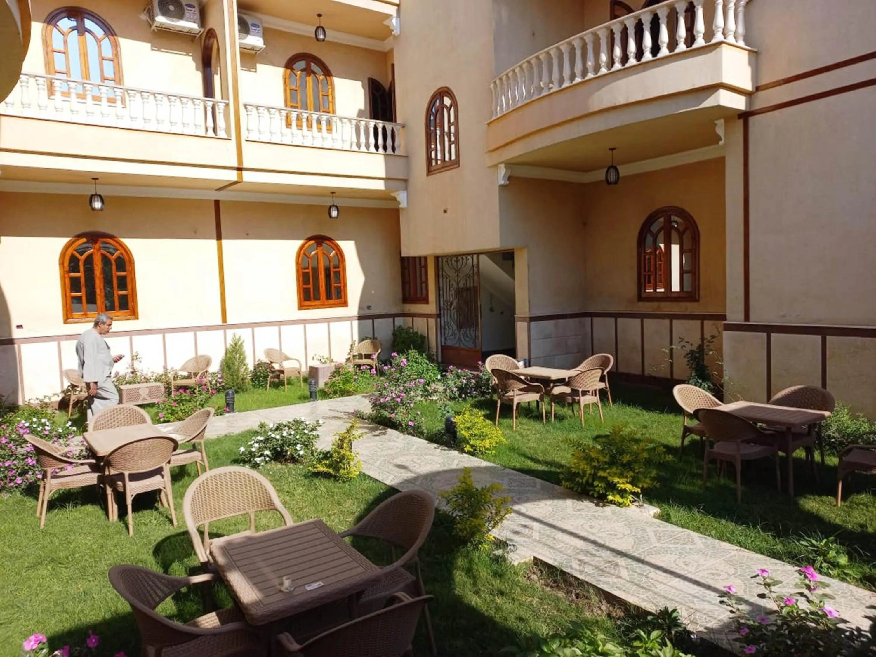 Mikhaila Guest House