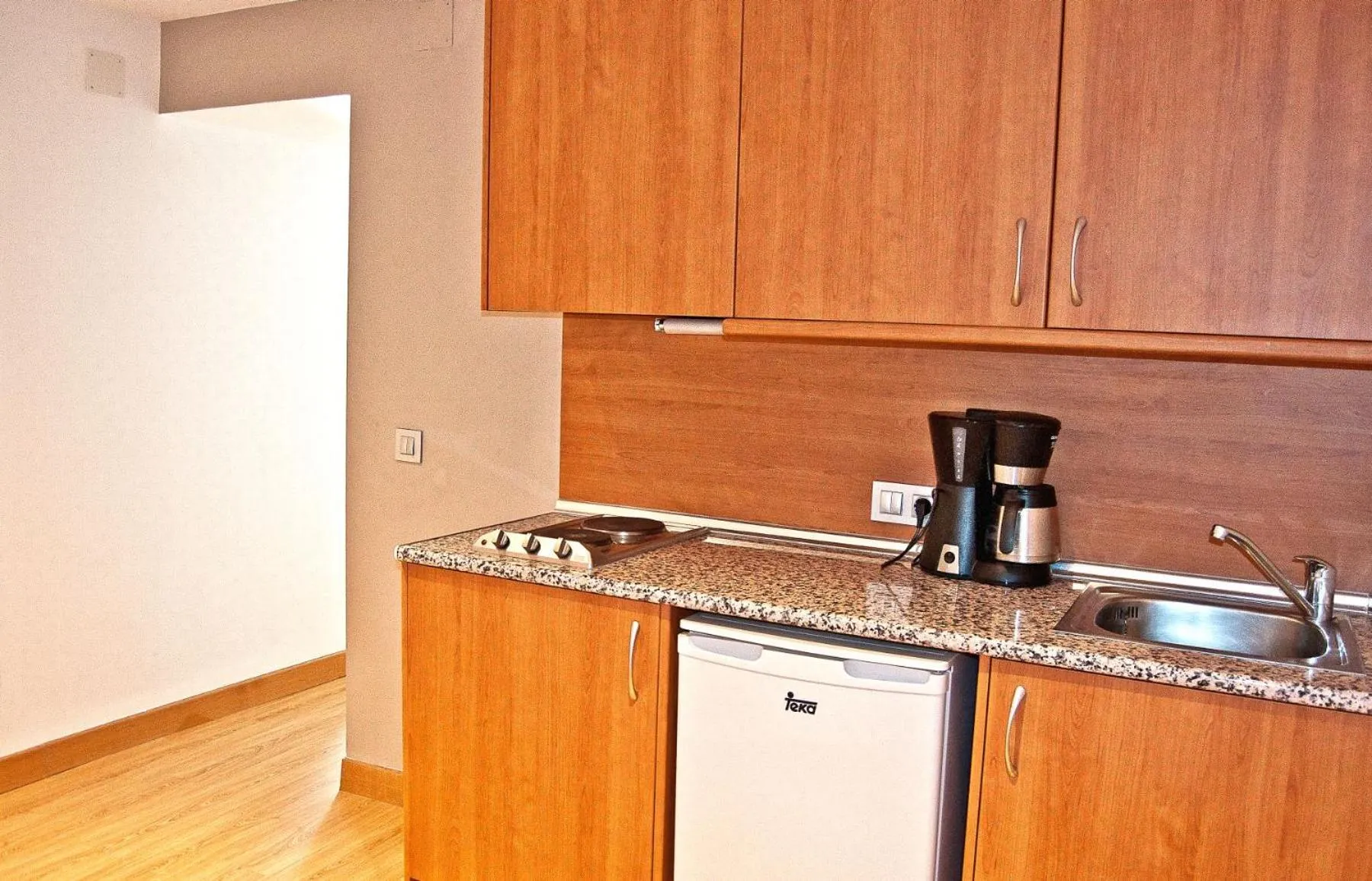 Kitchen or kitchenette in BQ Augusta Hotel
