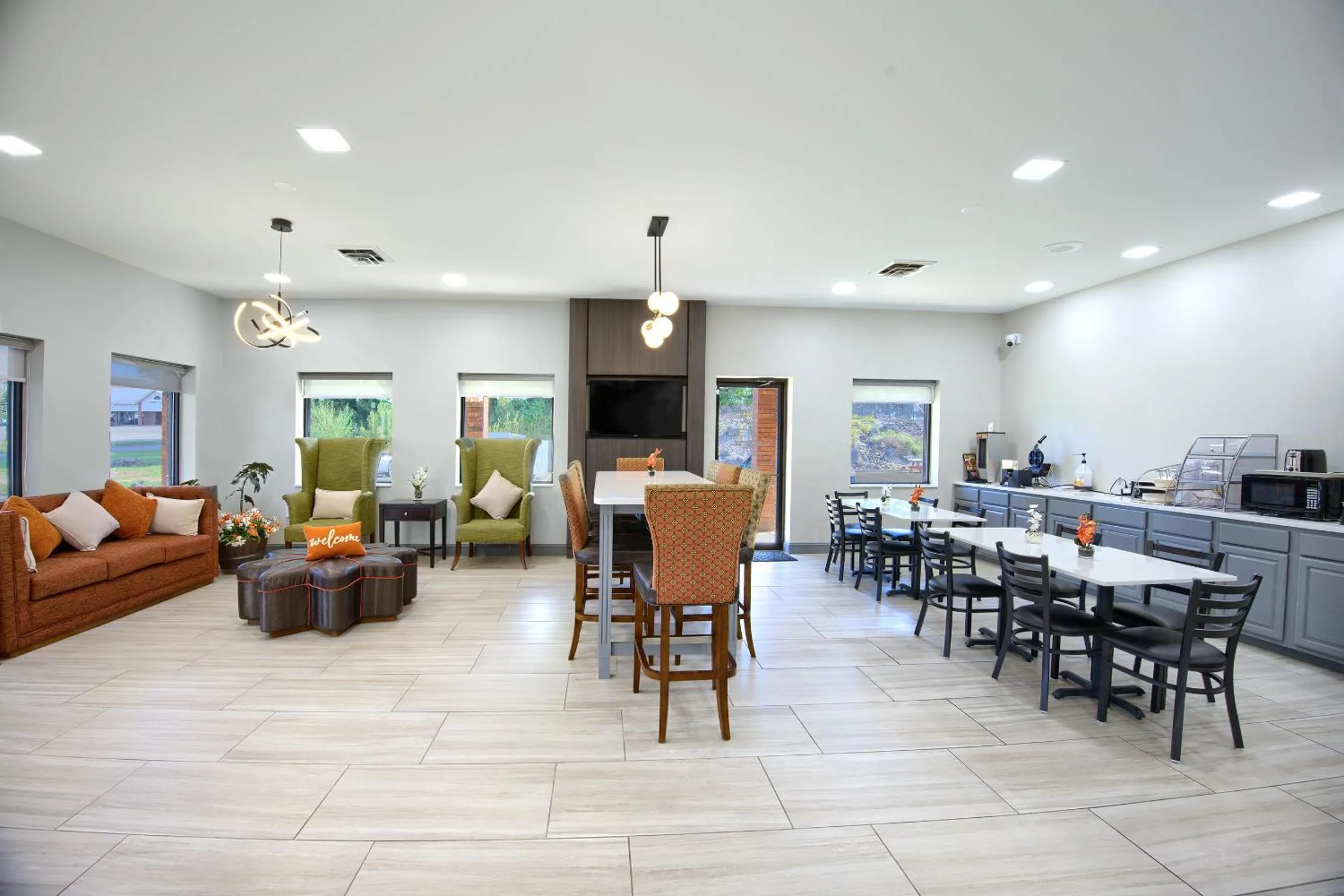 Lobby or reception in Hot Springs Village Inn
