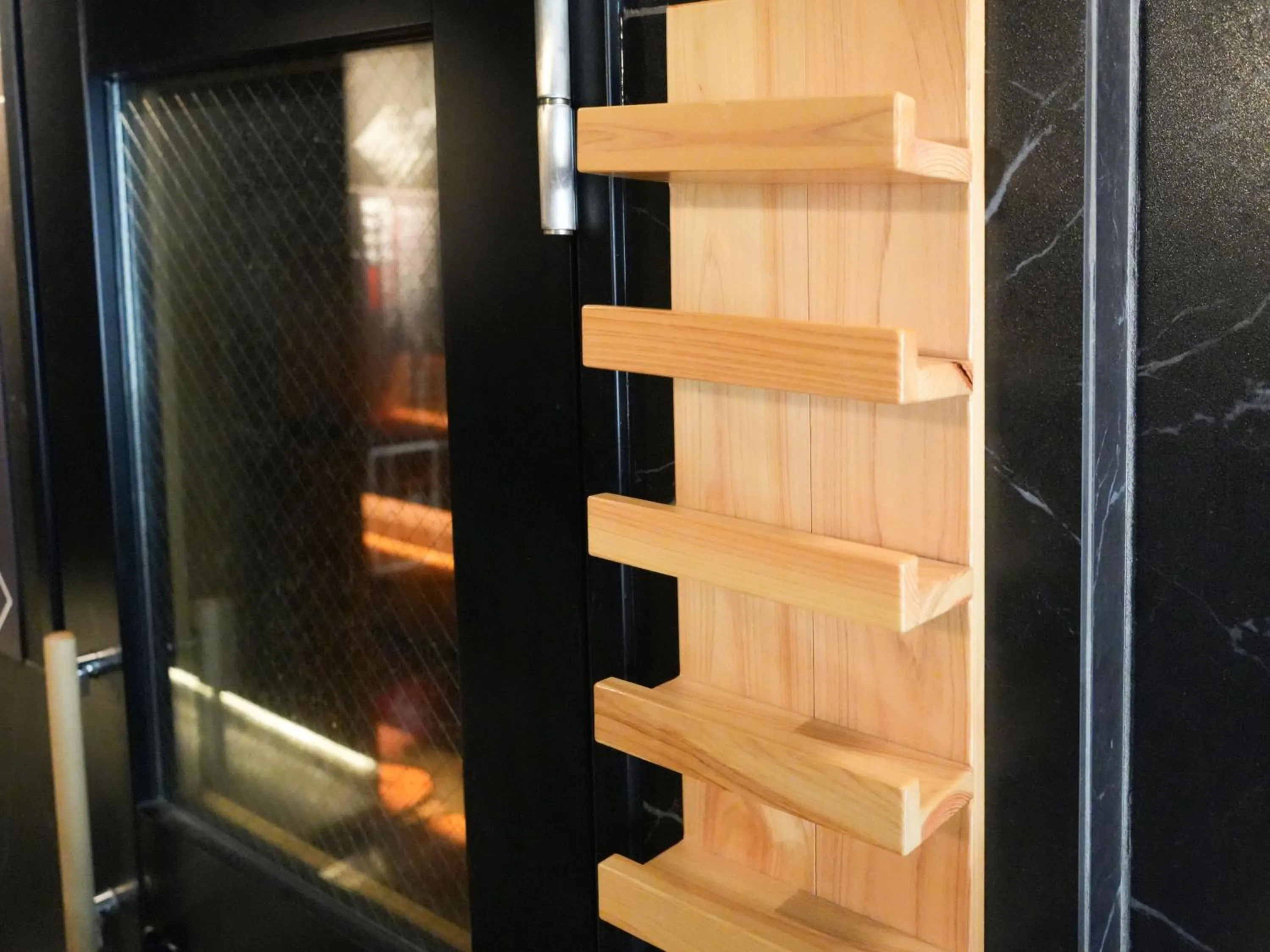 Bathroom in Rembrandt Cabin & Spa Shimbashi - Caters to Men