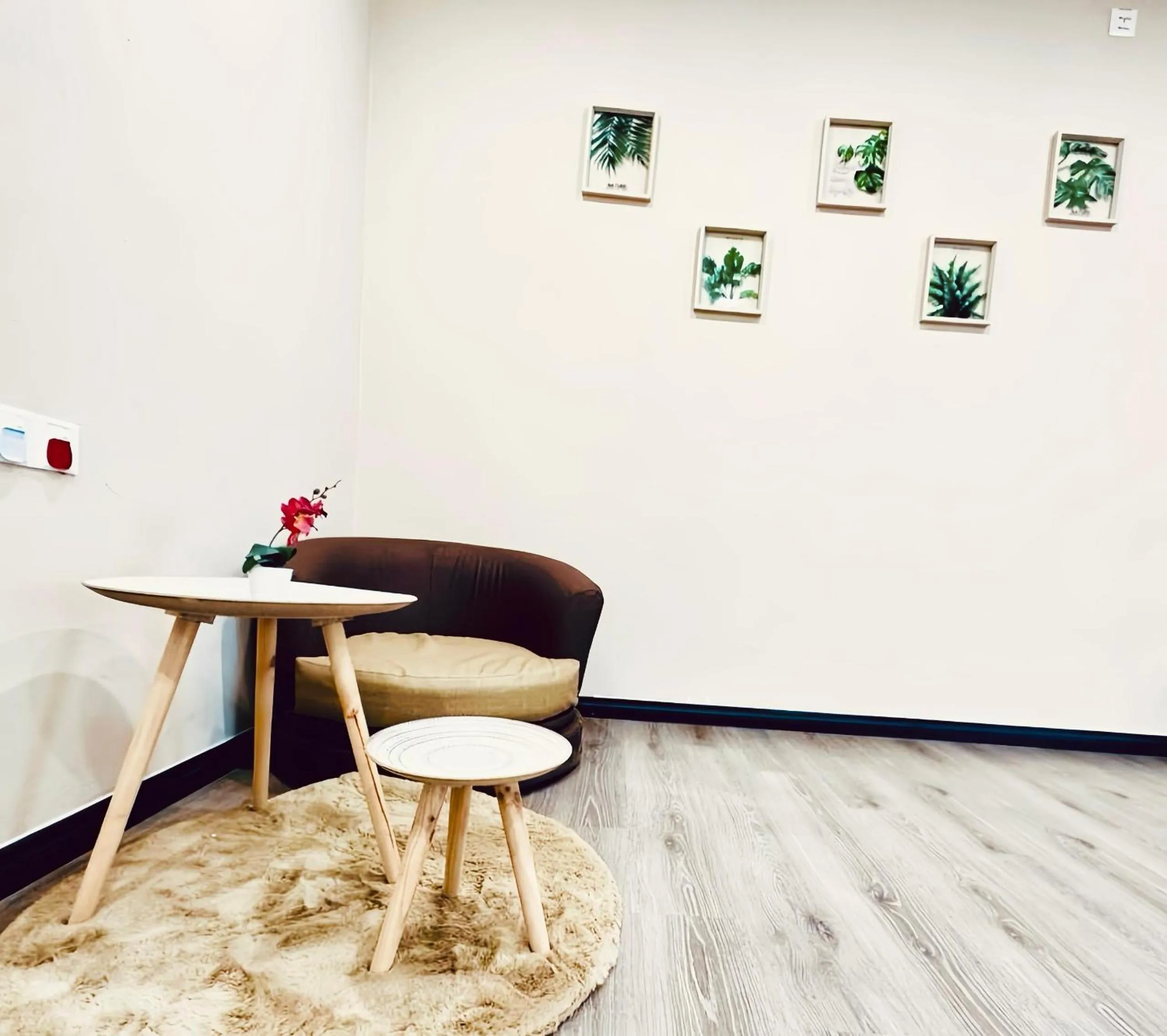 ANG LEE HOLIDAY HOME 2