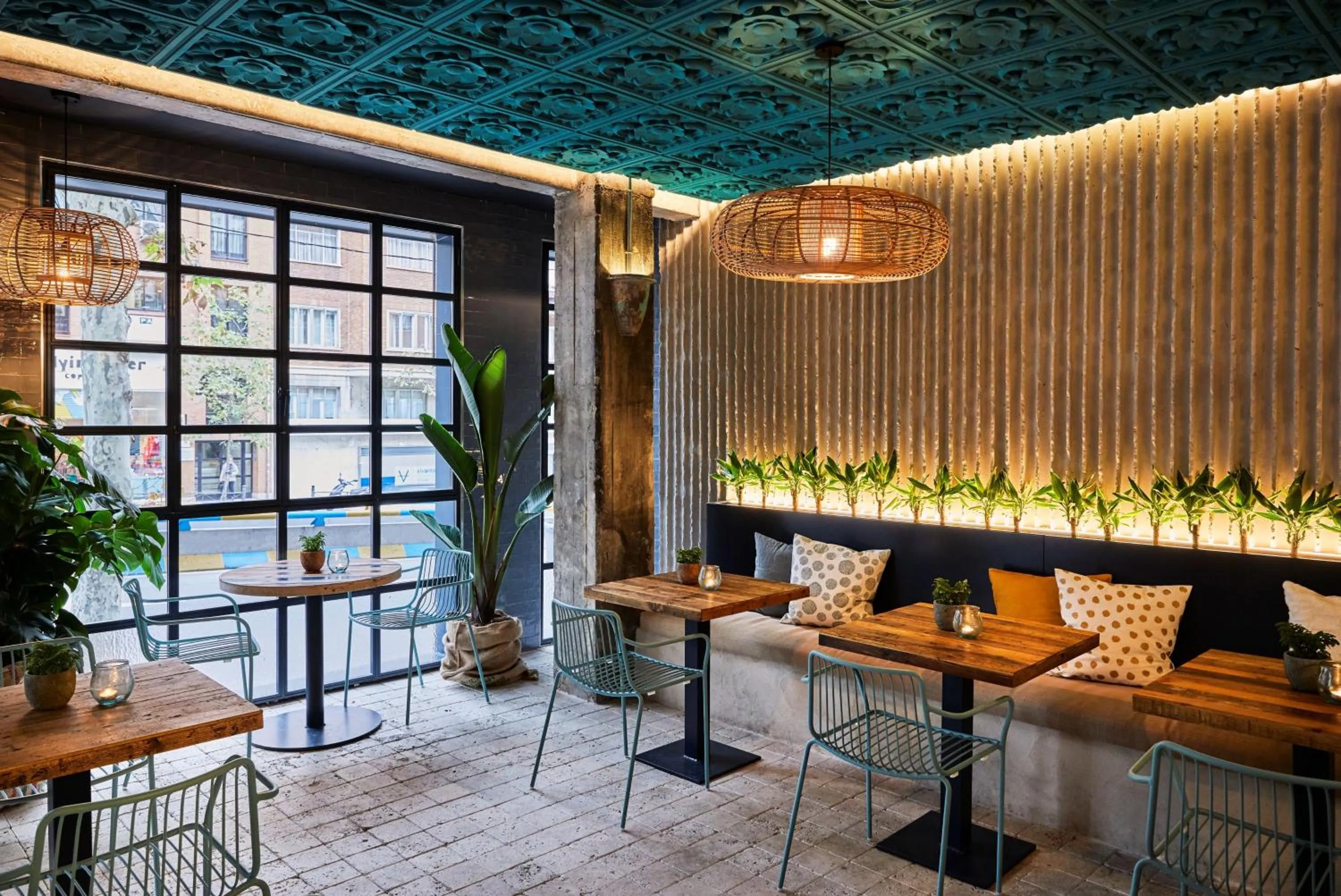 Restaurant/places to eat in Hotel Indigo Madrid - Princesa by IHG