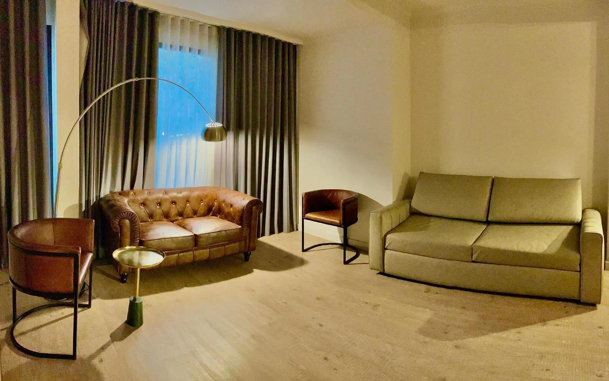 Photo of the whole room in Hotel Indigo Madrid - Princesa by IHG