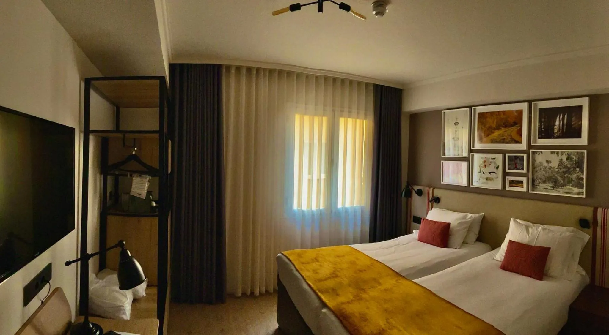 Photo of the whole room, Bed in Hotel Indigo Madrid - Princesa by IHG