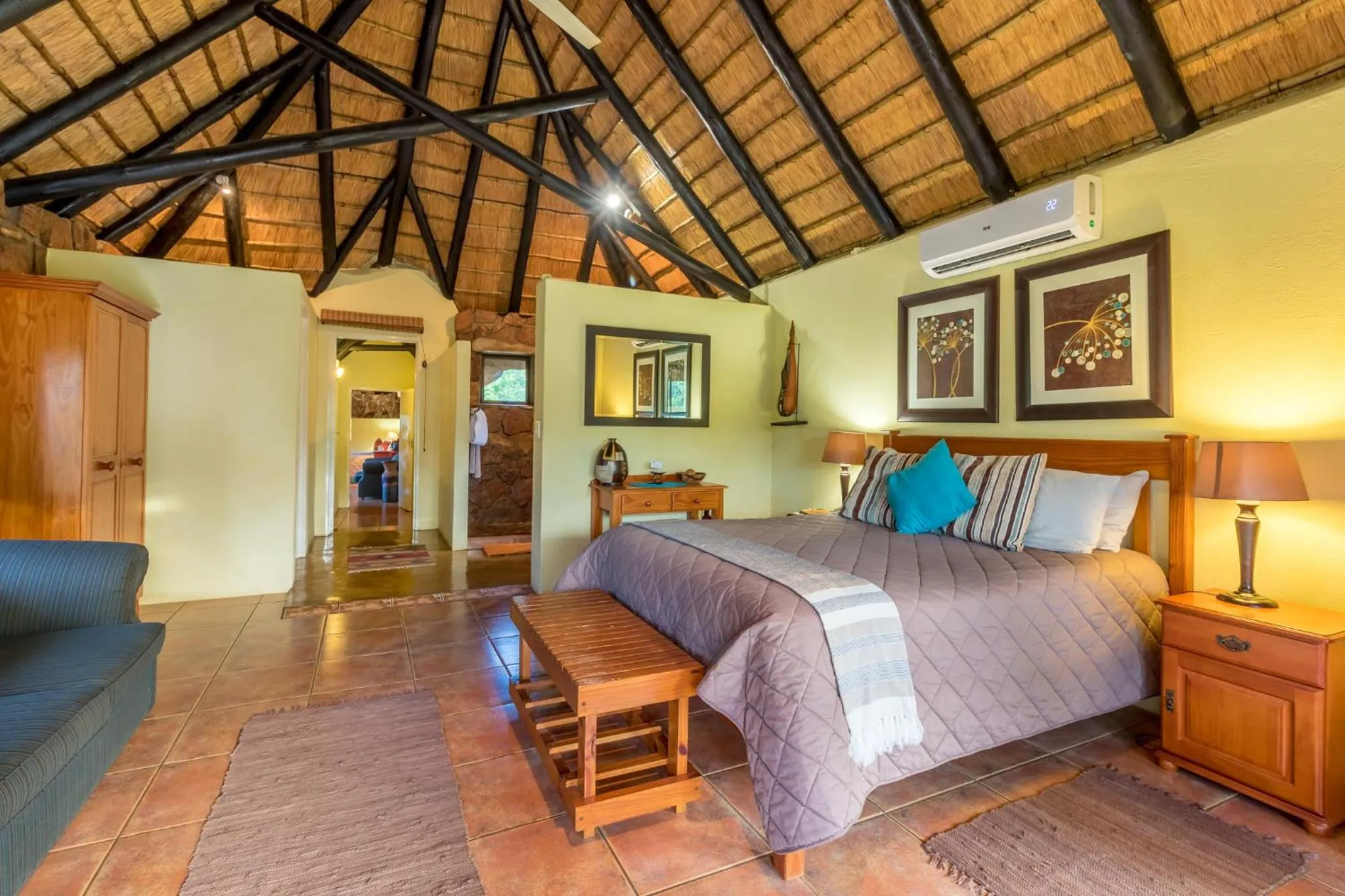 Bed in Iketla Lodge