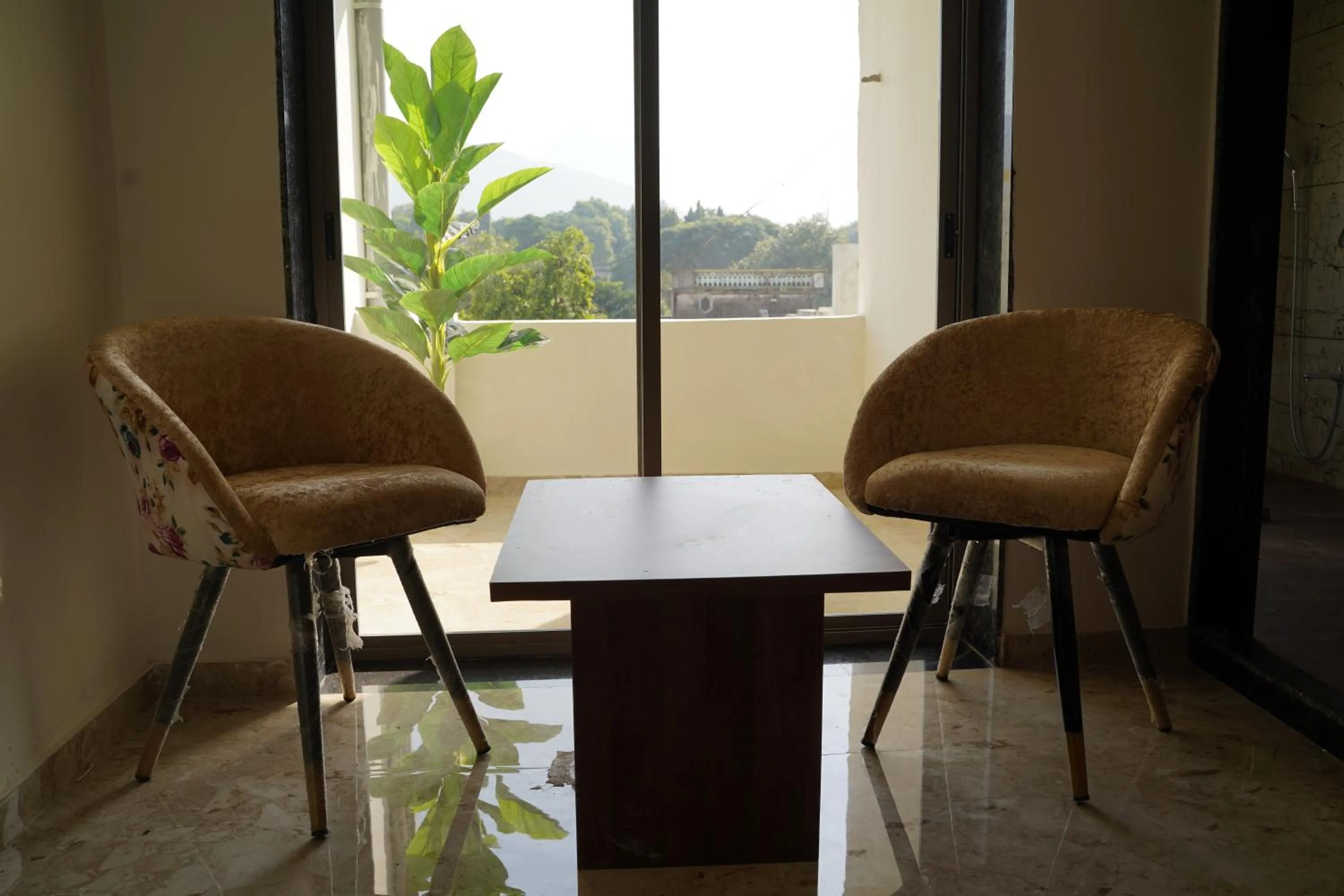Balcony/Terrace in LEELA BIZOTEL