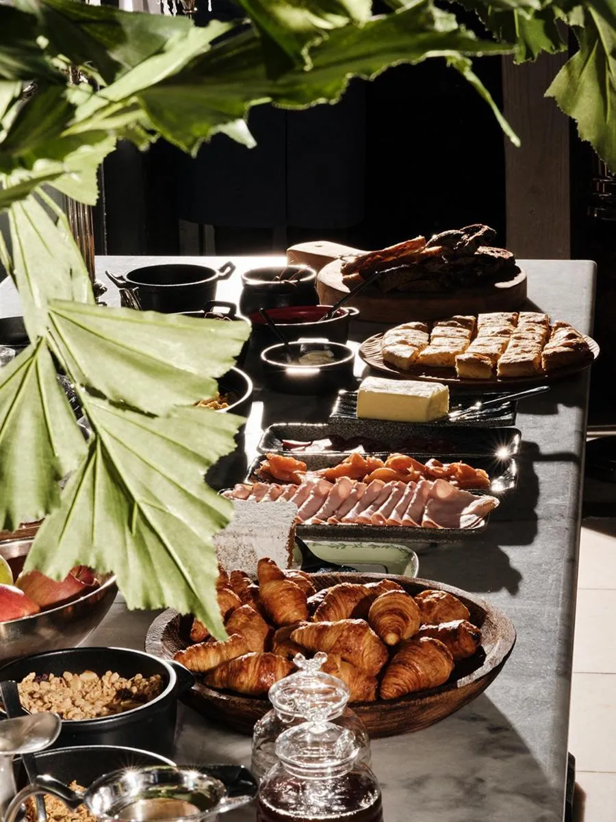 Breakfast in The Twentyone