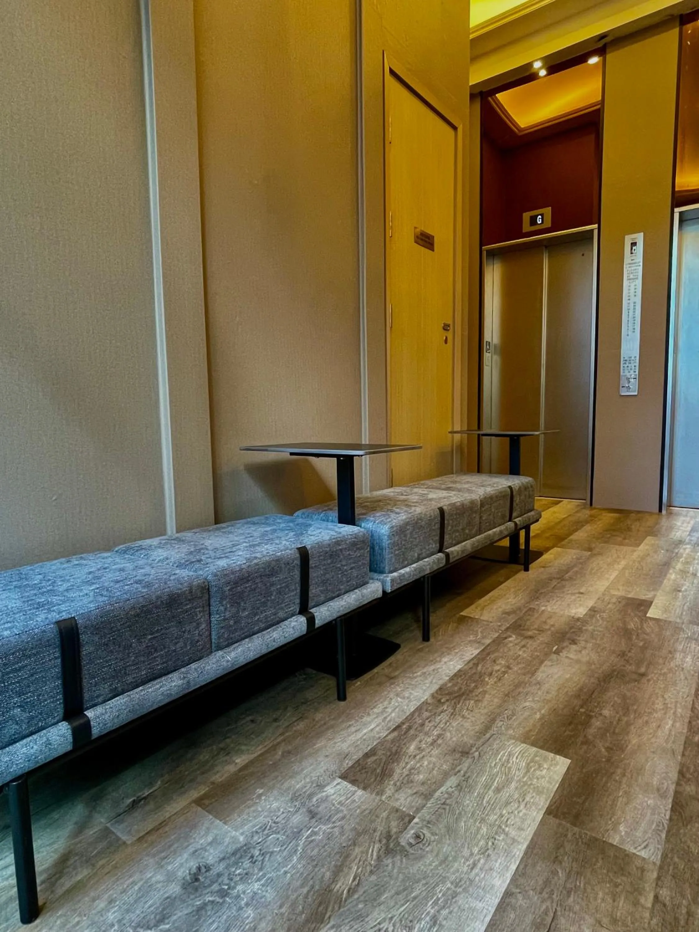 Seating area in 木居 Woody House