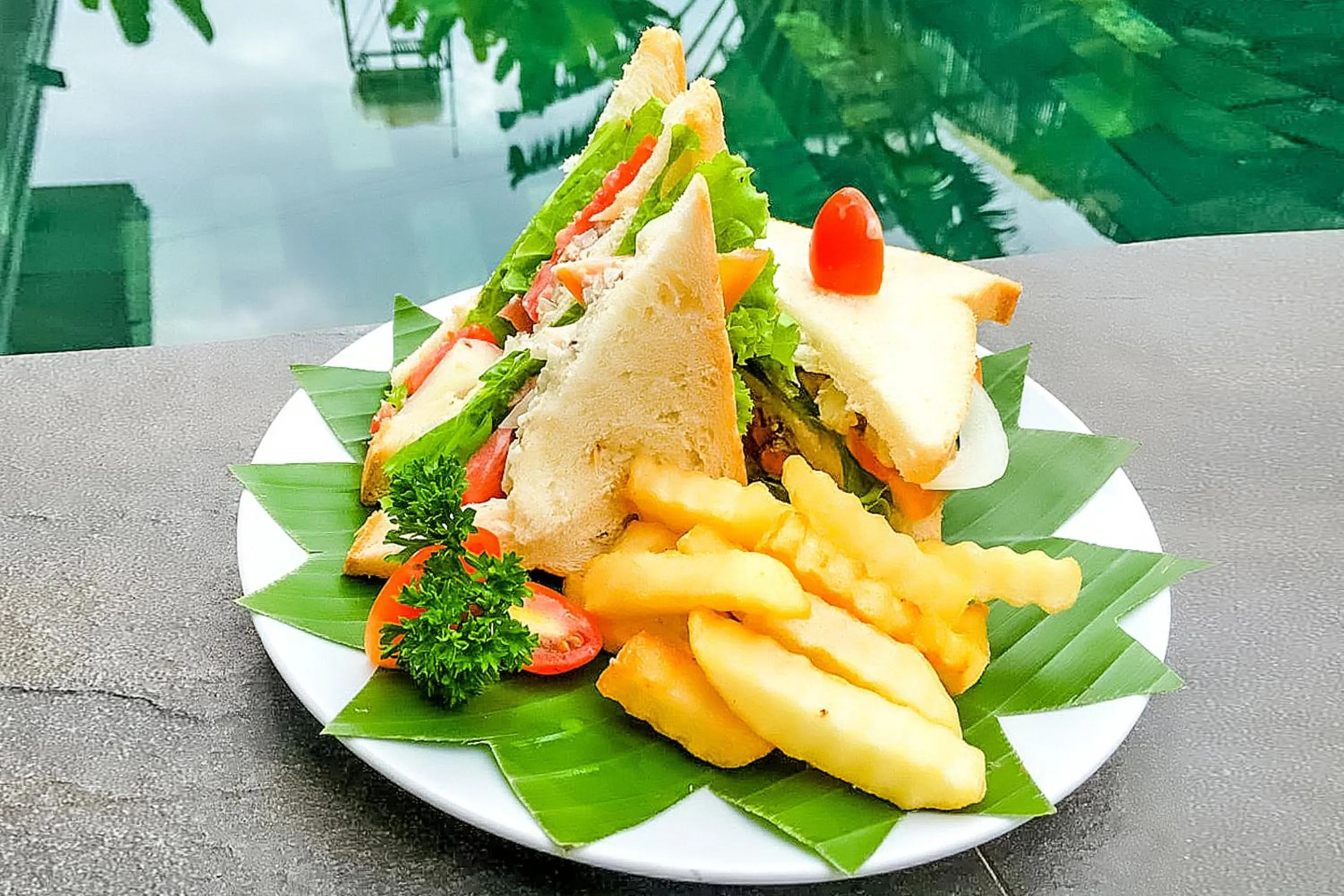 Restaurant/places to eat in The Blanc Residence