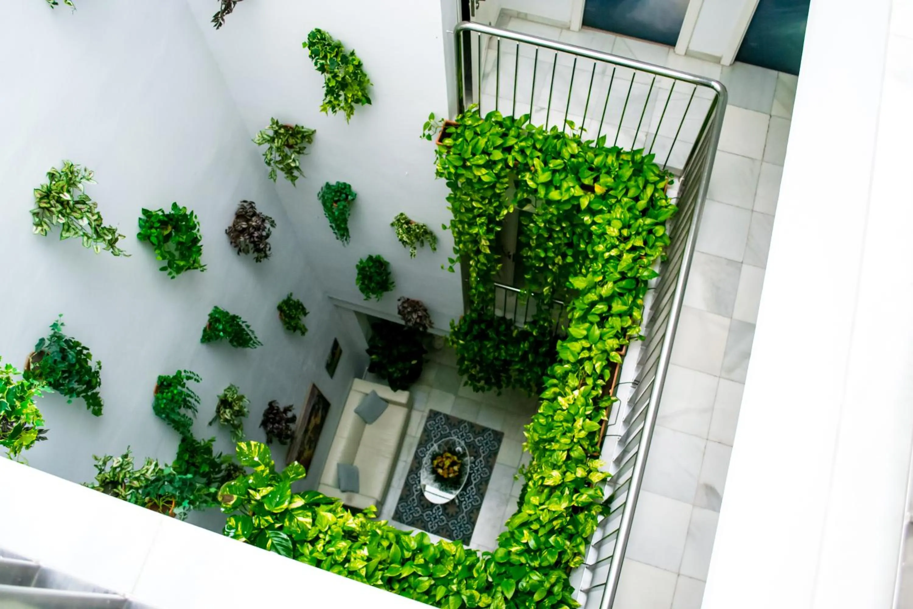 Property building in Un Patio en Santa Cruz