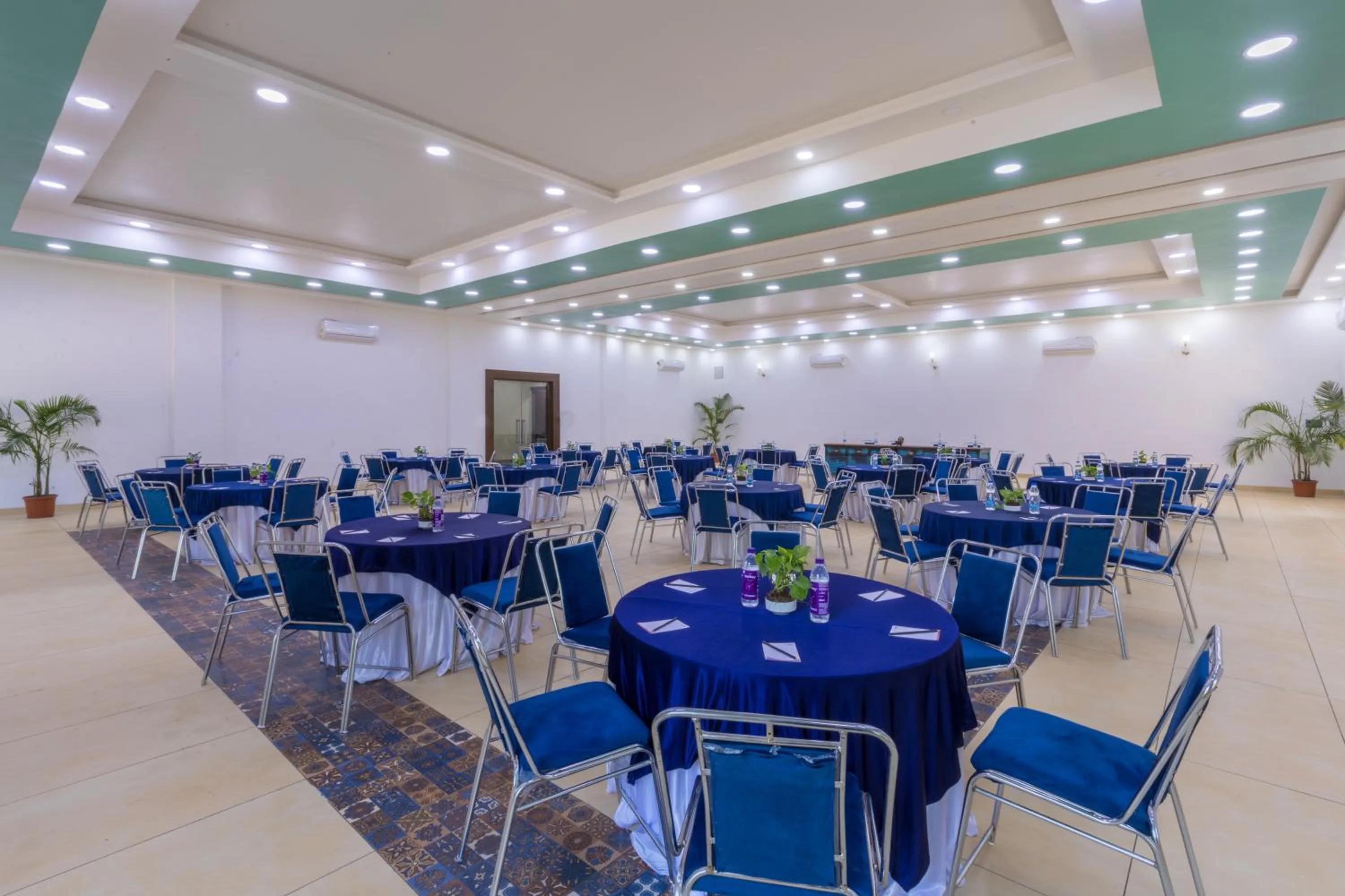 Meeting/conference room in Sterling Padam Pench