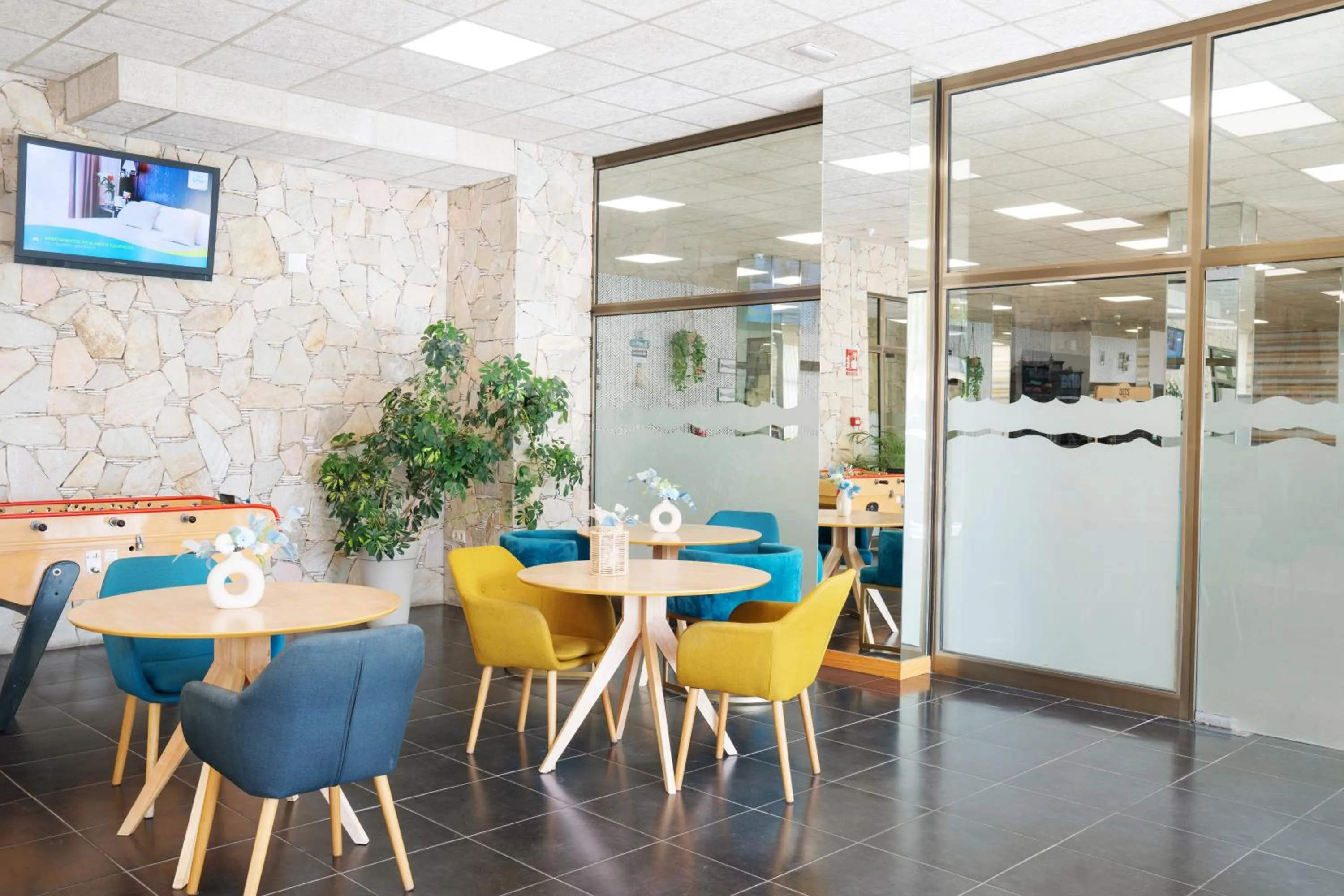 Living room in Aparthotel Ona Palamós