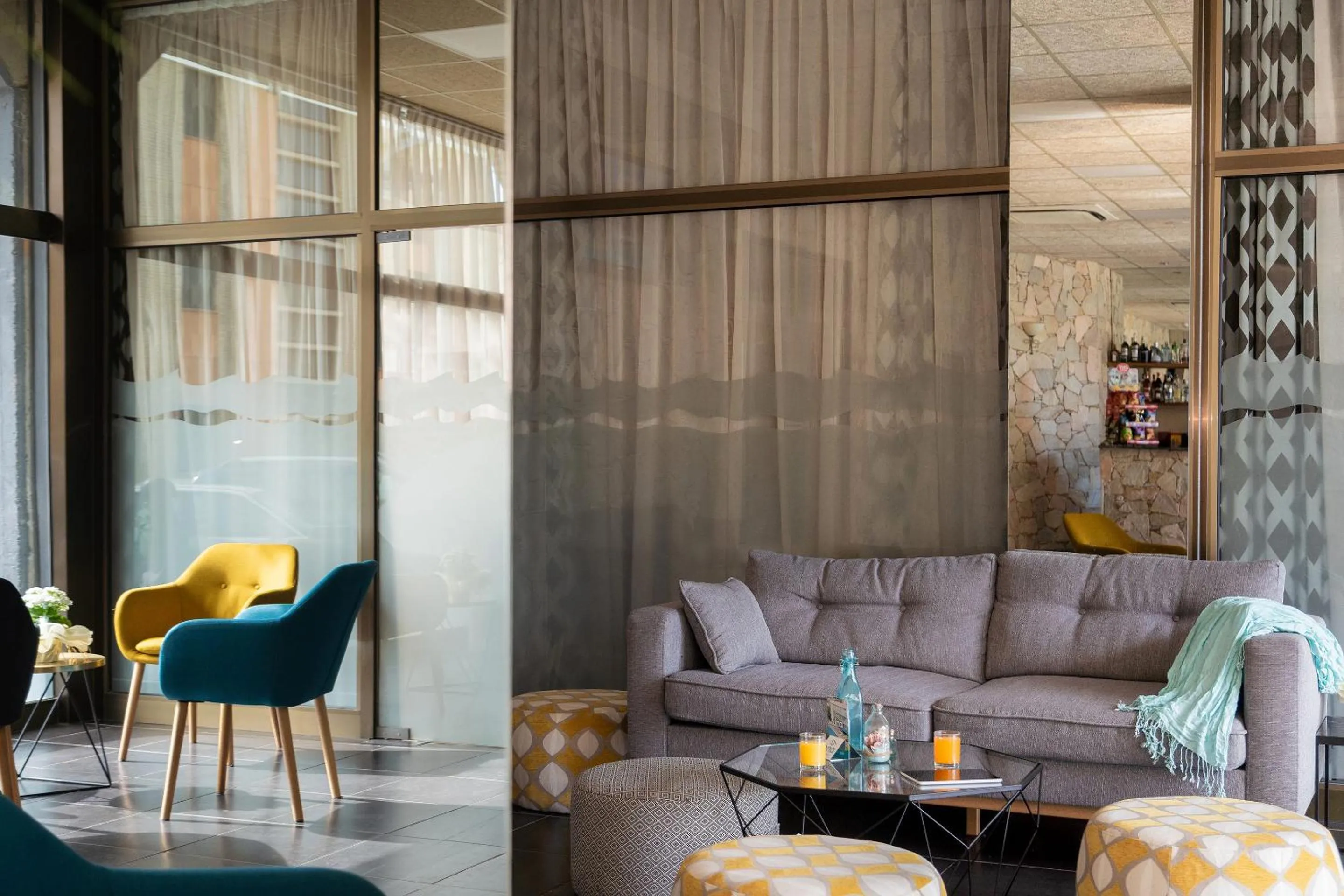 Seating area in Aparthotel Ona Palamós