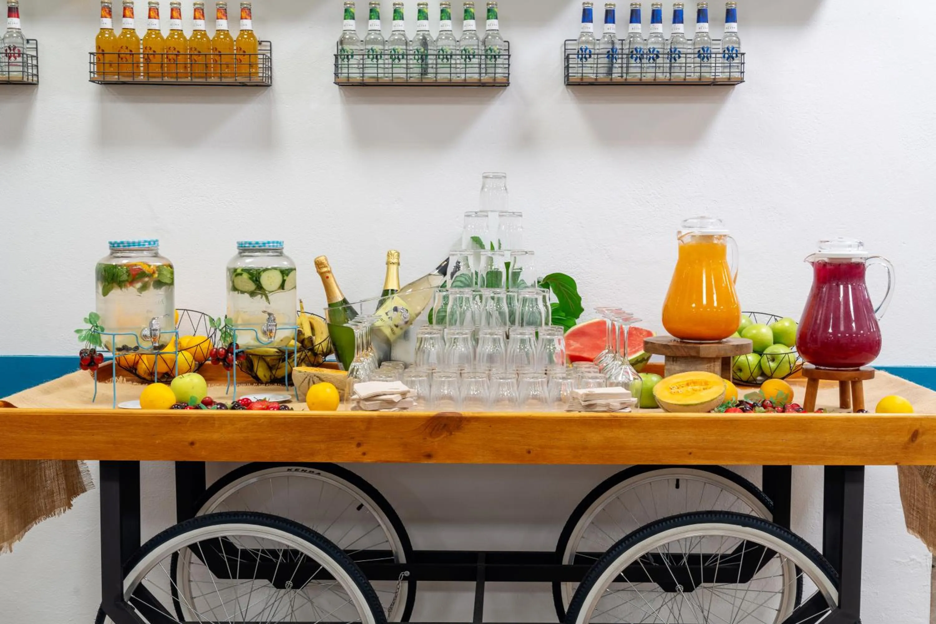 Drinks in Aparthotel Ona Palamós