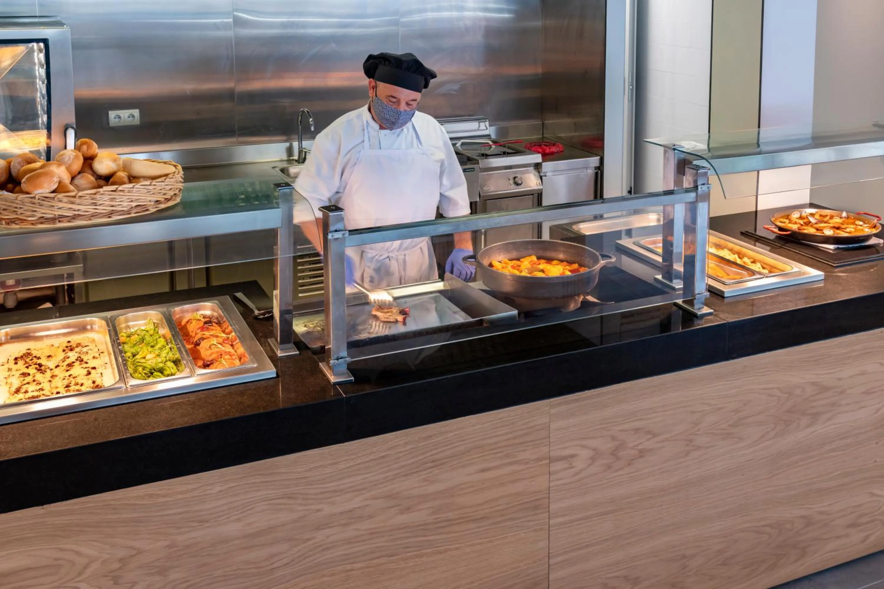 Lunch in 4R Meridià Mar