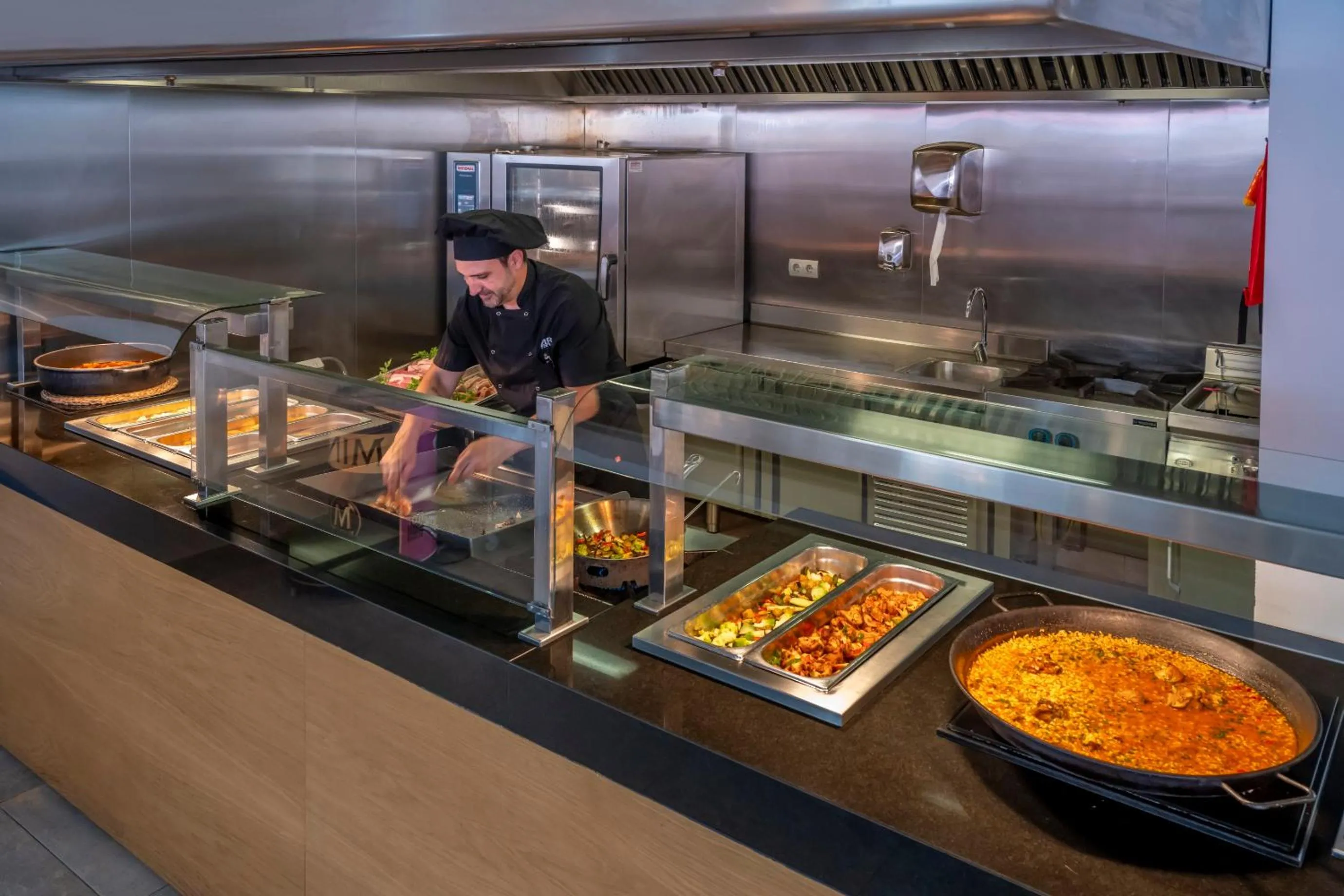 Restaurant/places to eat in 4R Meridià Mar