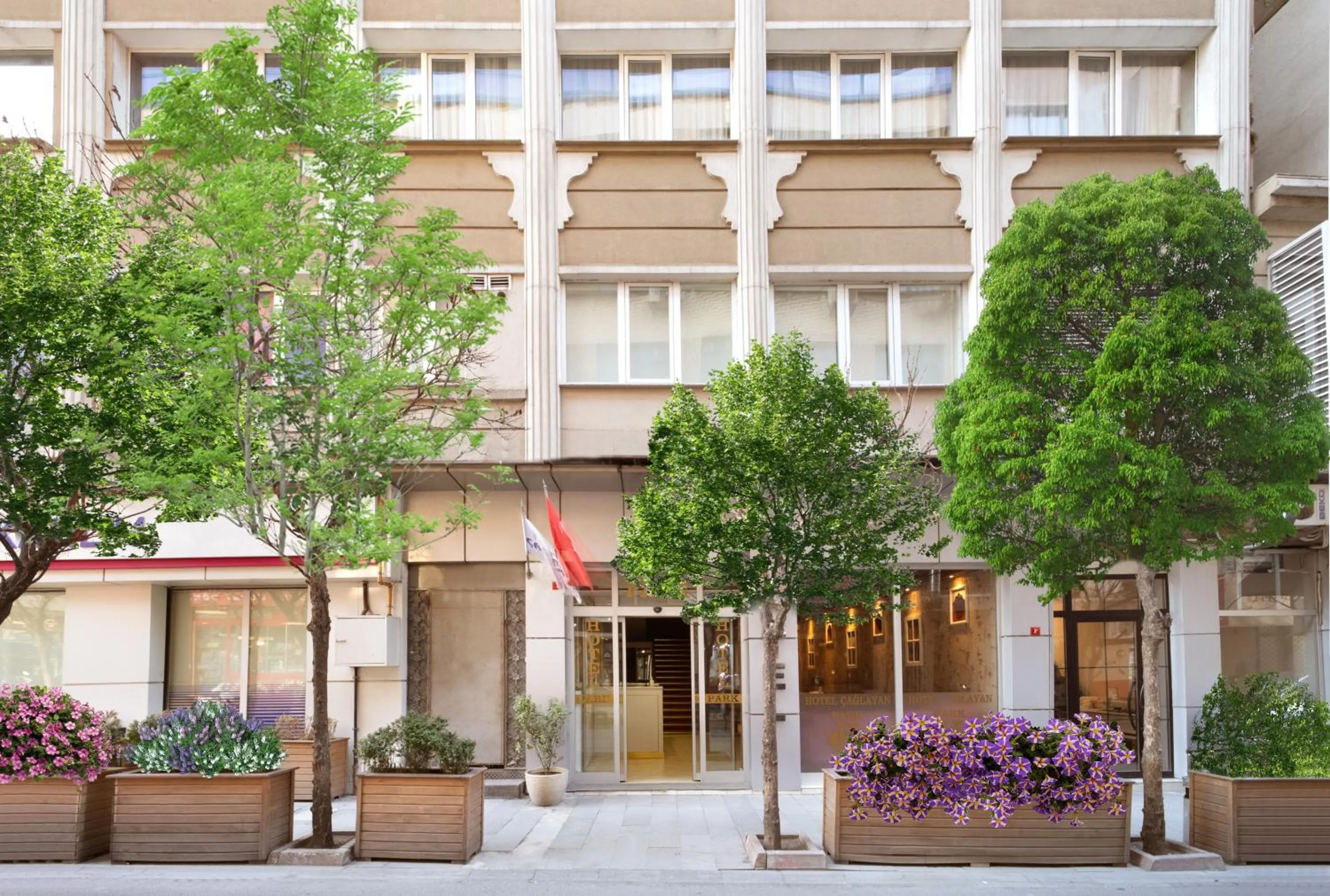 Property building in Park Çağlayan Hotel