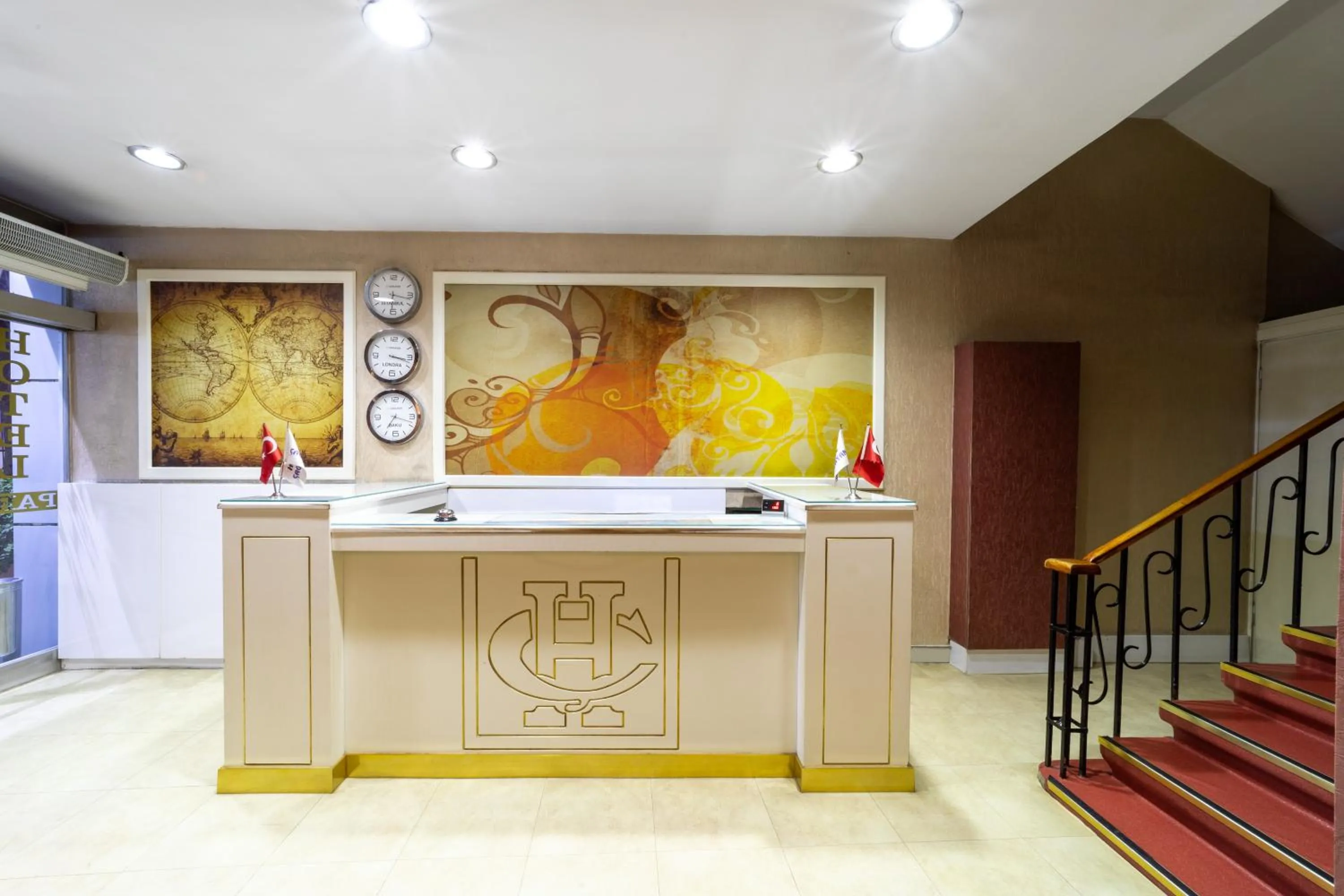 Lobby or reception in Park Çağlayan Hotel