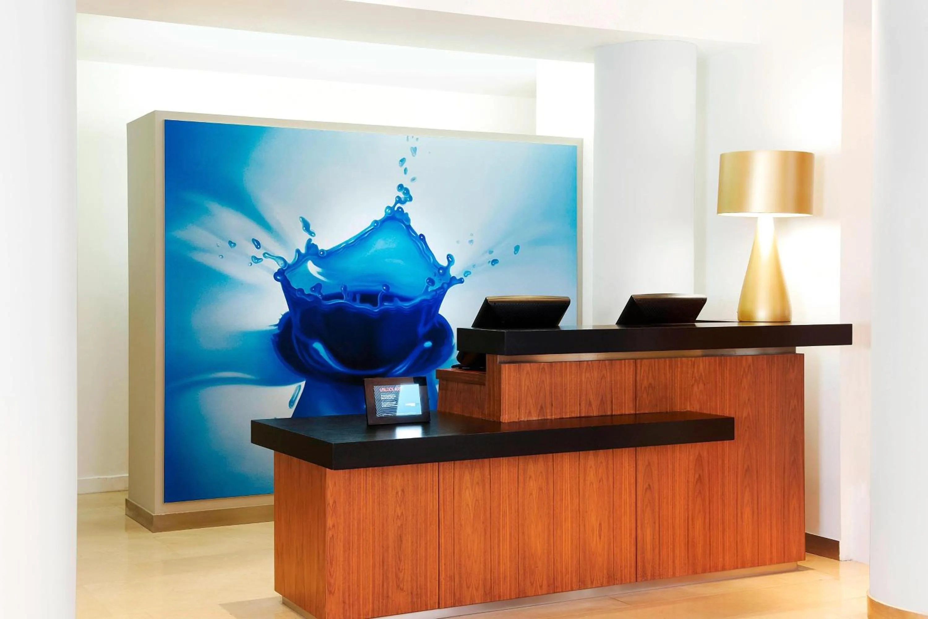 Lobby or reception in Le Meridien Barcelona