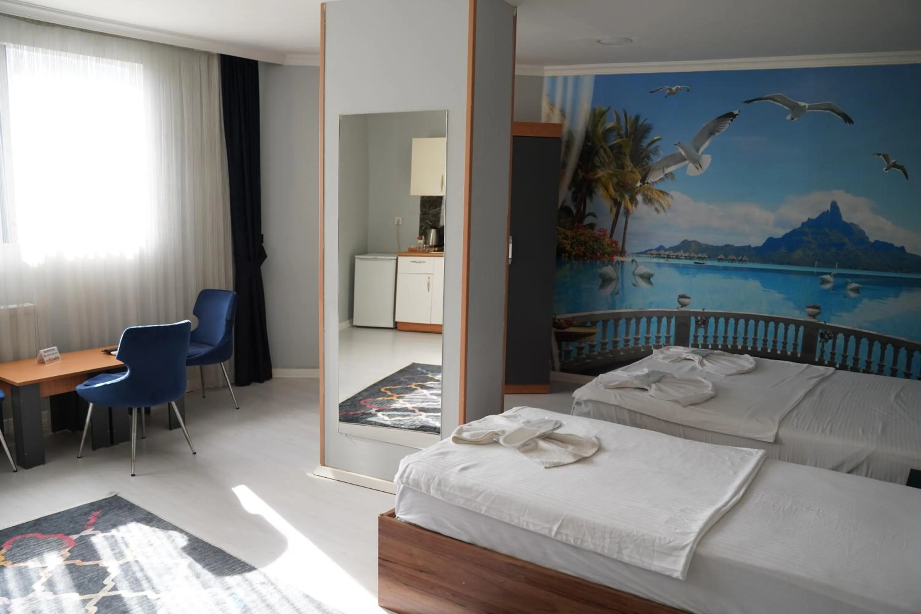 Bed in Heraldic Room Hotel