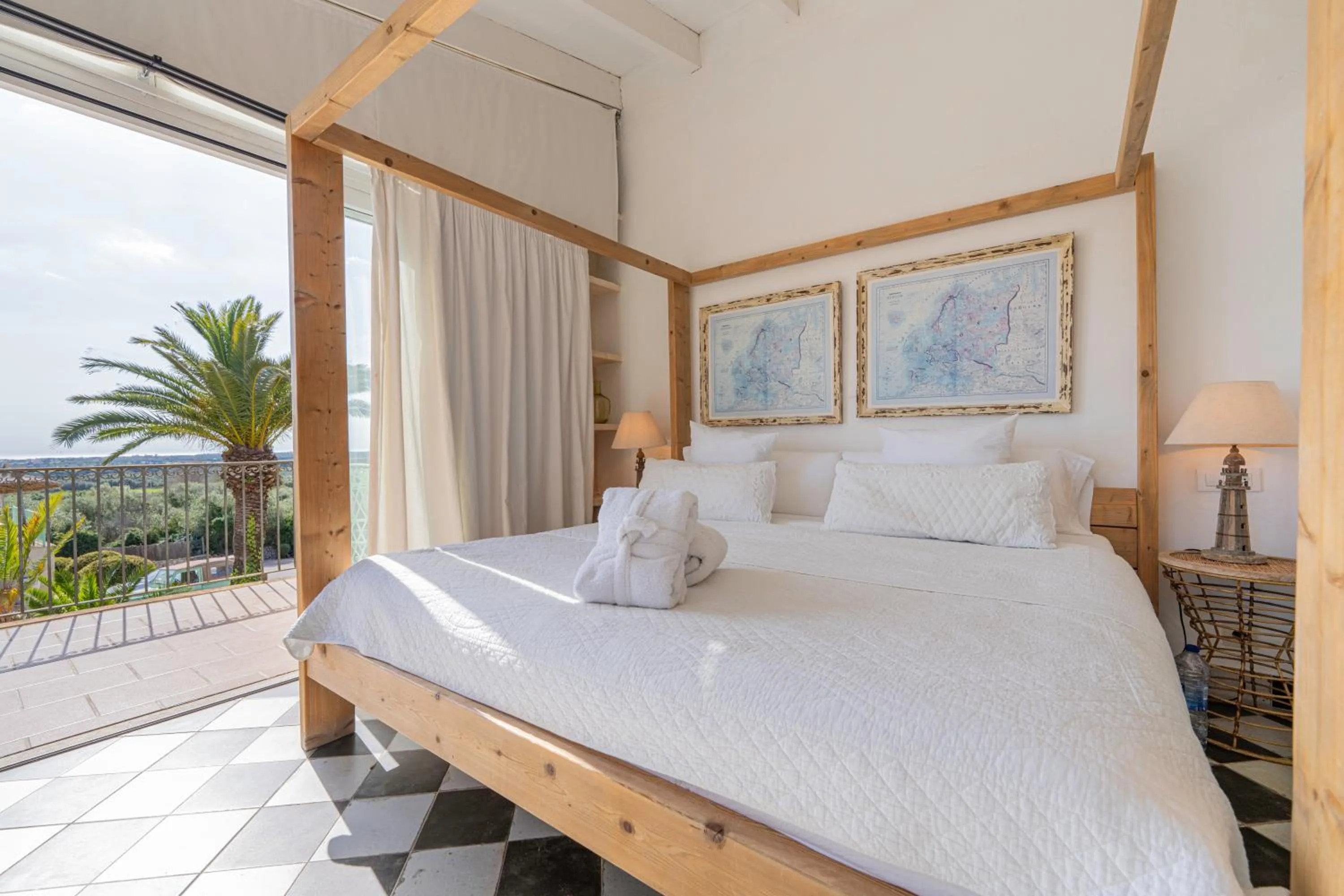 Bedroom, Bed in Finca Hotel Rural Es Turó