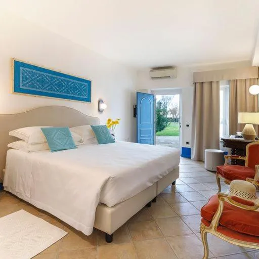 Bed in Riva di Palo Beach Hotel