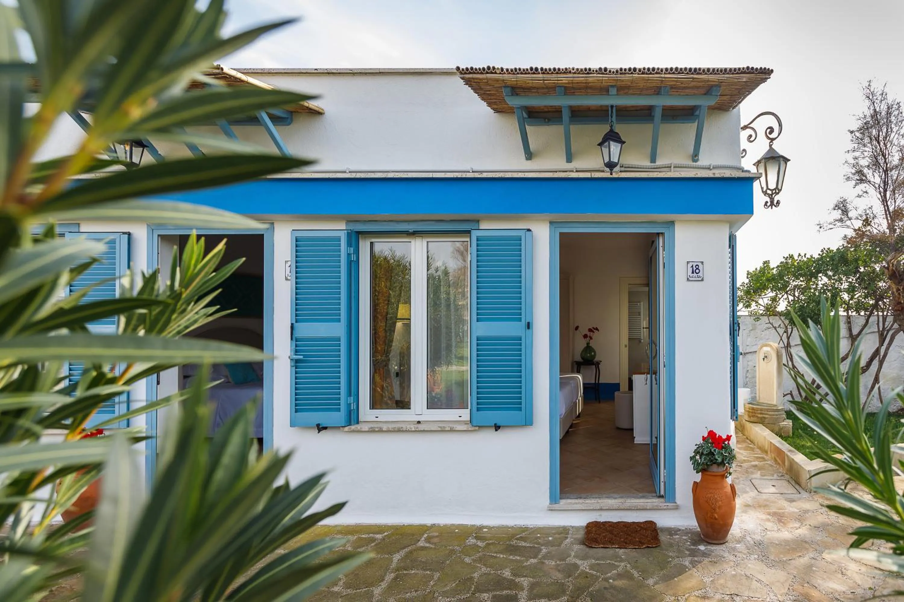 Property building in Riva di Palo Beach Hotel