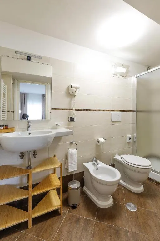 Shower in Riva di Palo Beach Hotel