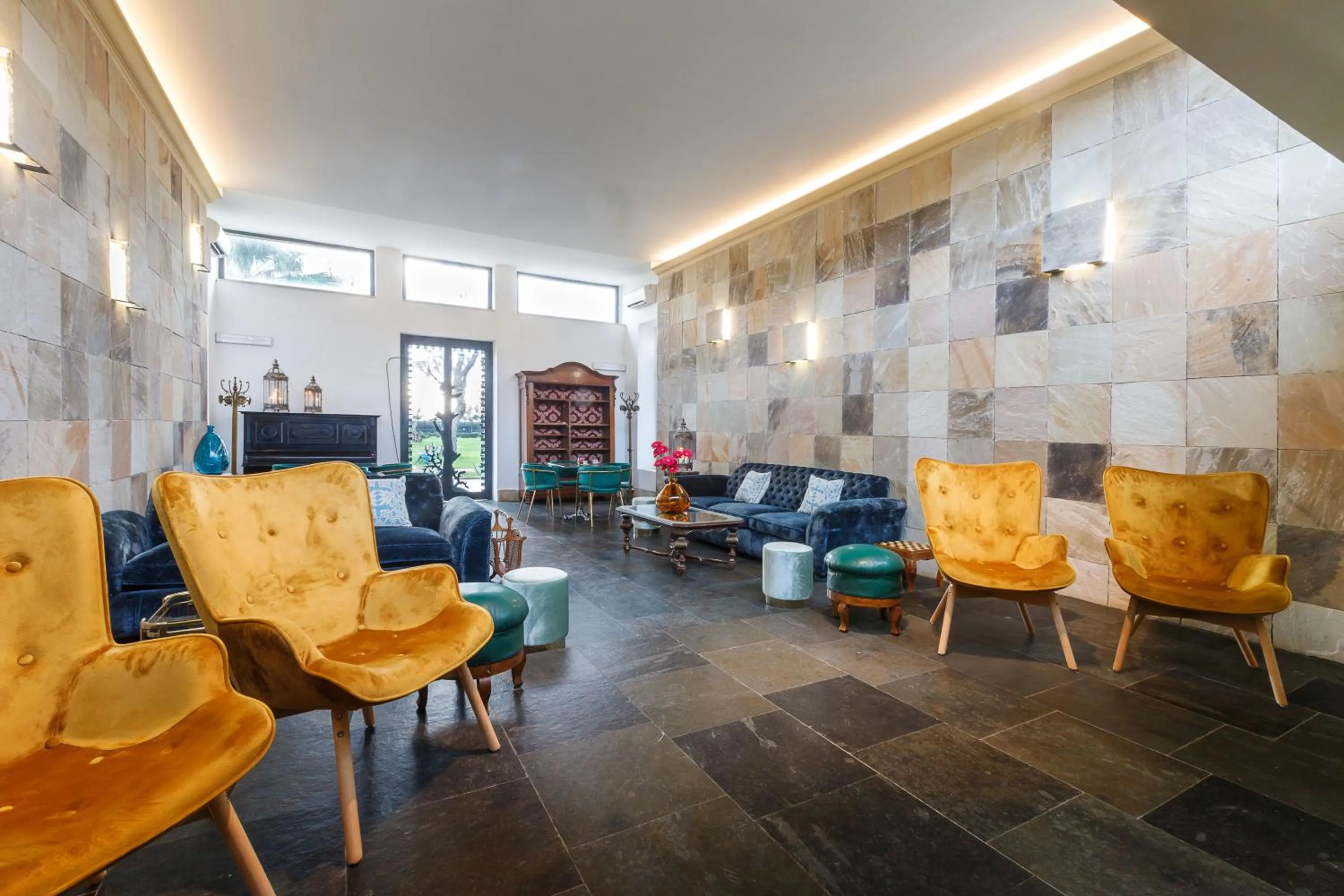 Living room in Riva di Palo Beach Hotel