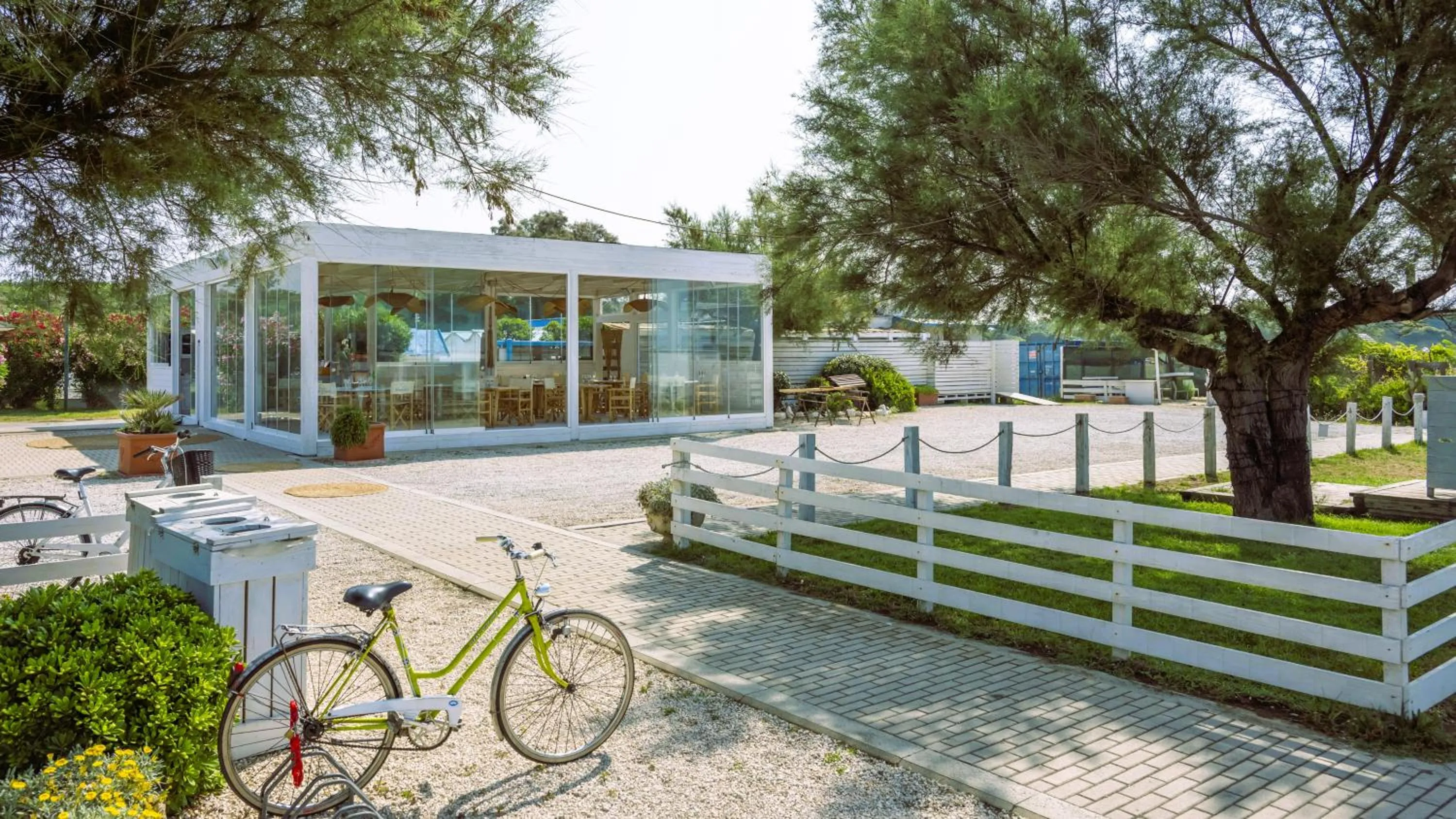 Property building in Riva di Palo Beach Hotel