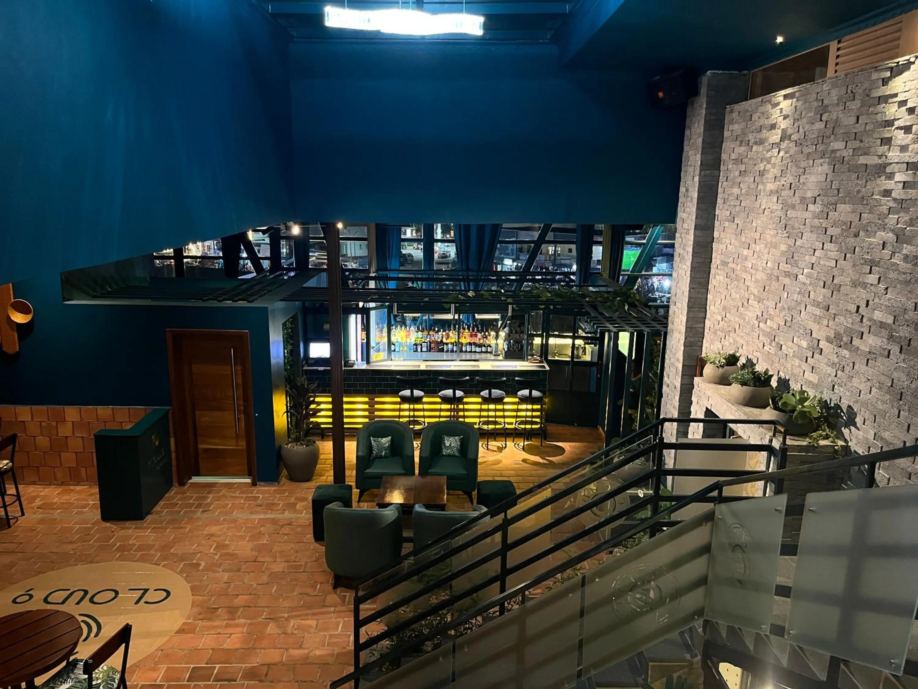 Lounge or bar in Urban Park Suites Hotel