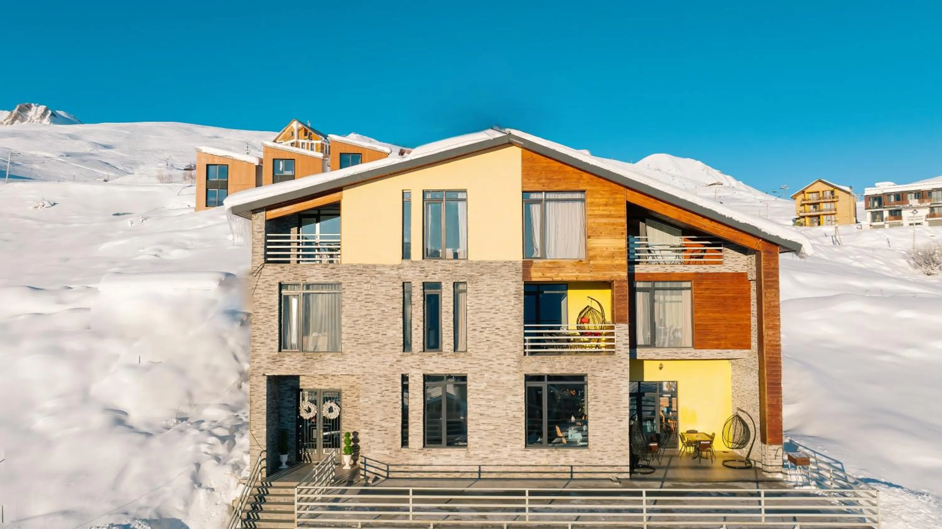 Dandelion Hotel Gudauri
