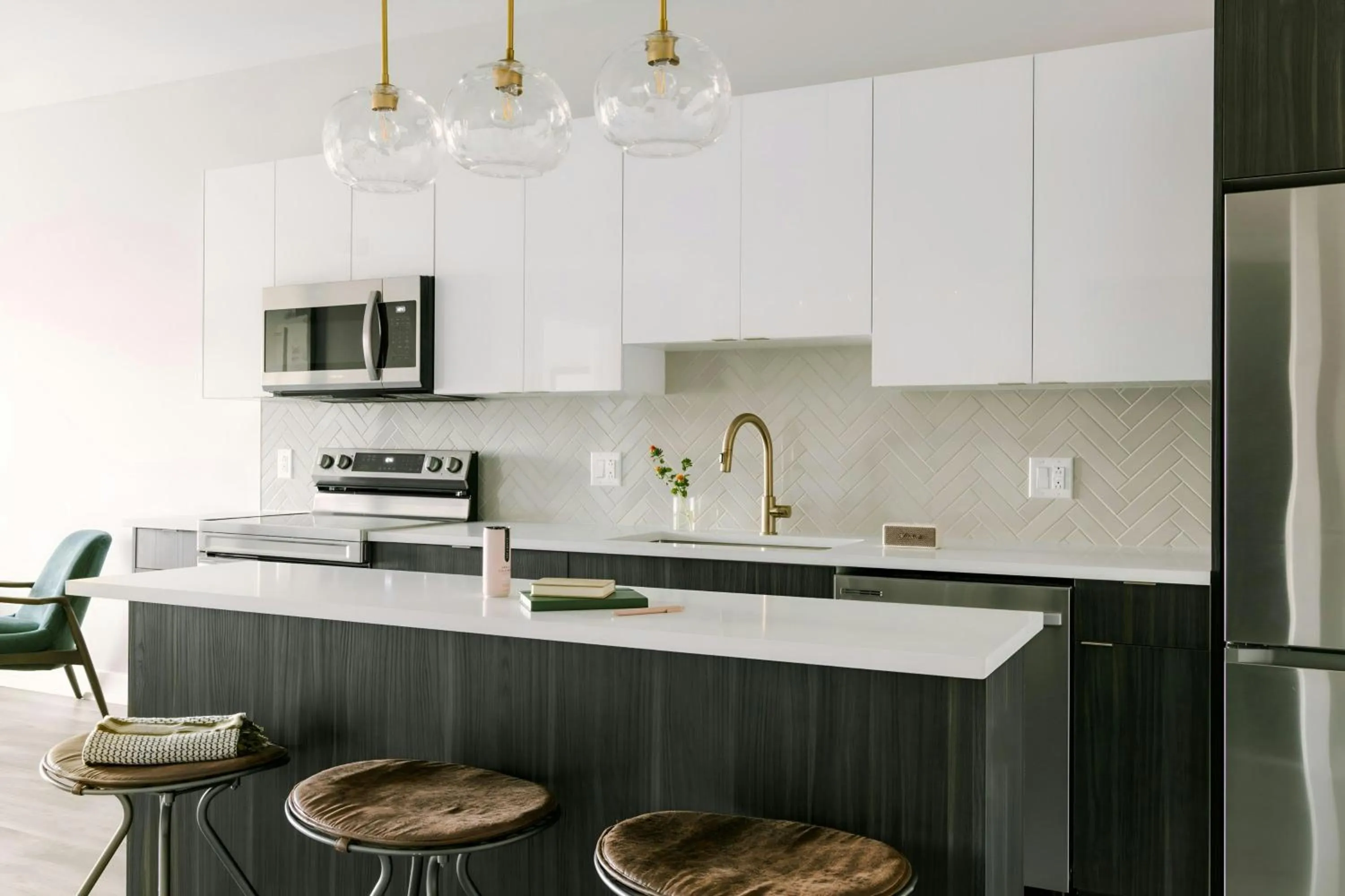 One-Bedroom Superior Apartment with Juliet Balcony in Ovation