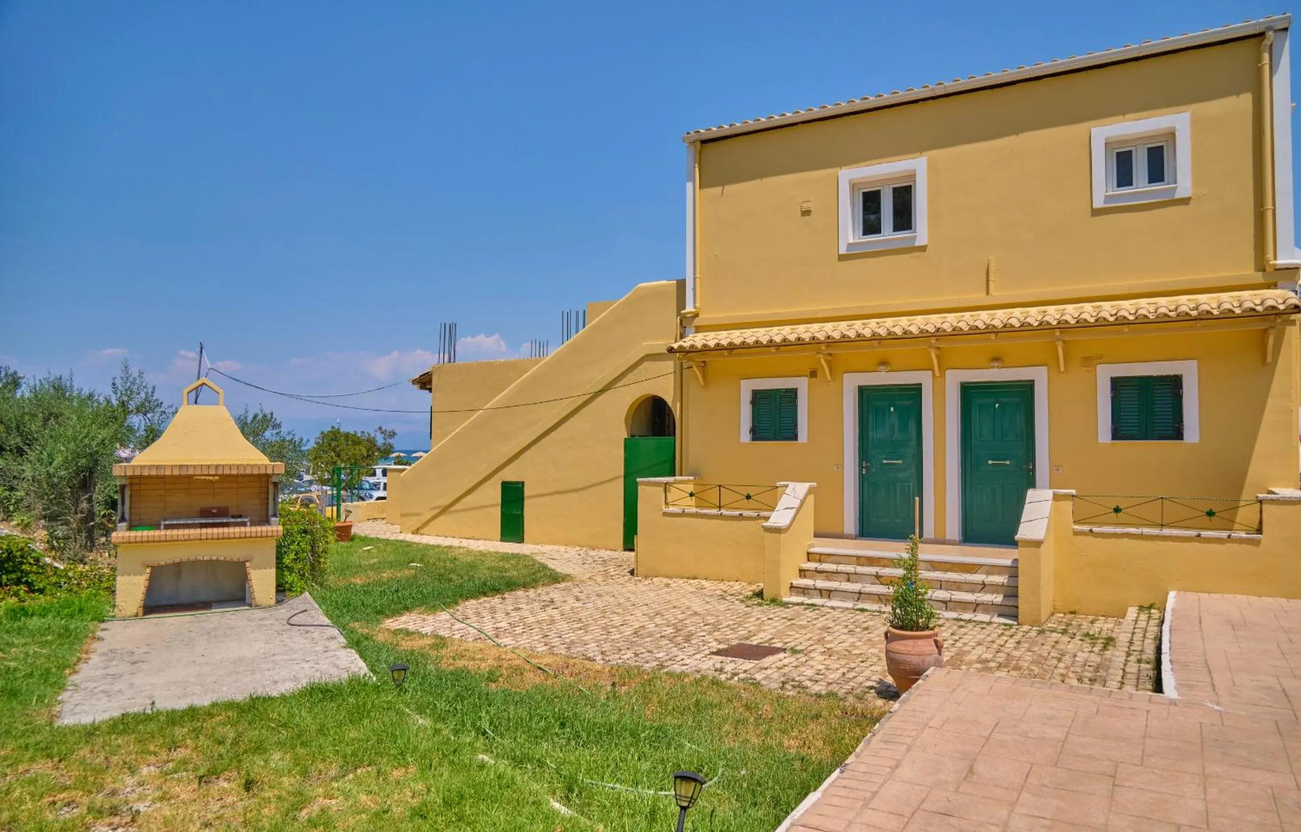 Property building in Nikos Kalamaki Corfu