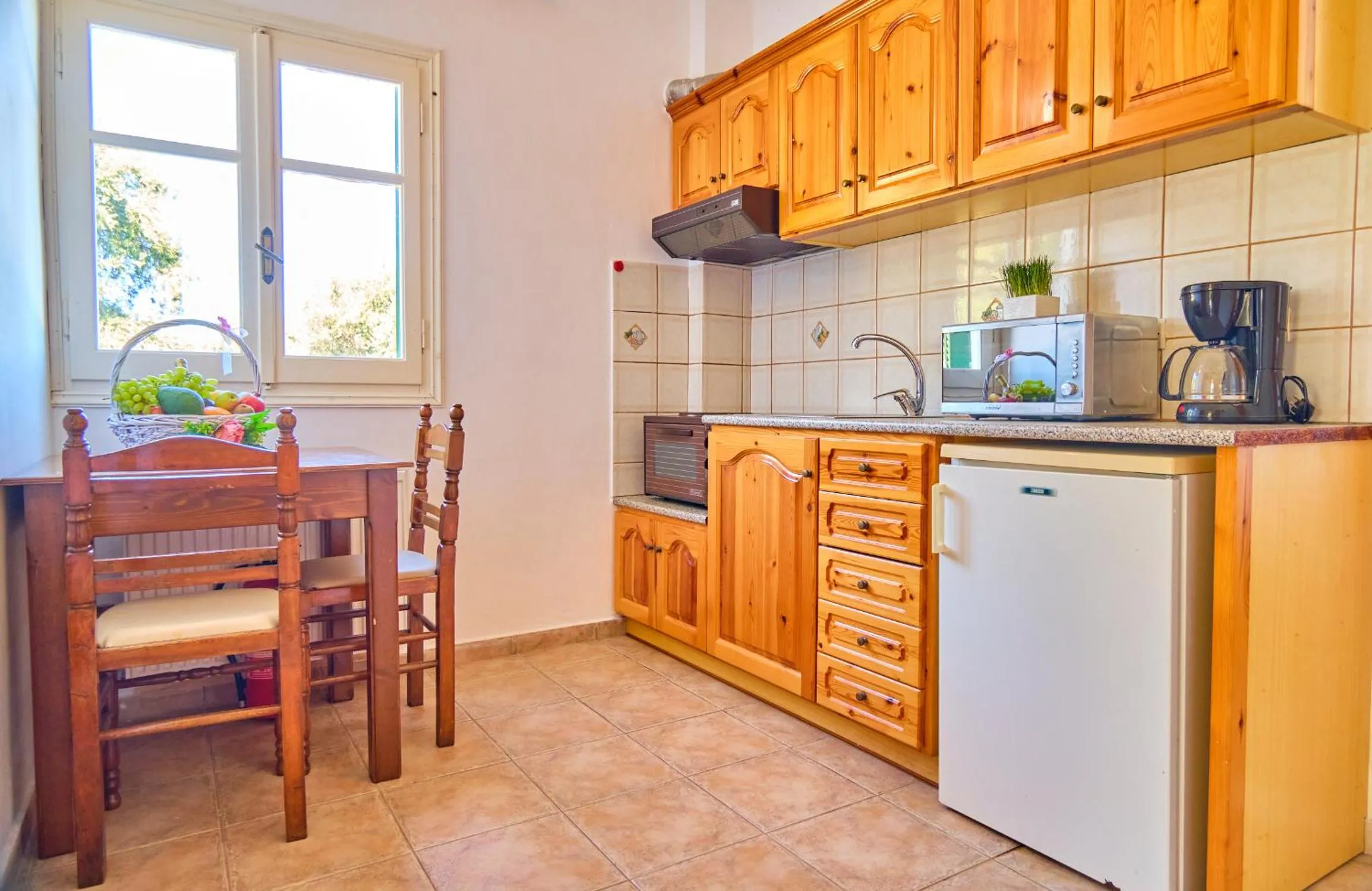 Coffee/tea facilities in Nikos Kalamaki Corfu